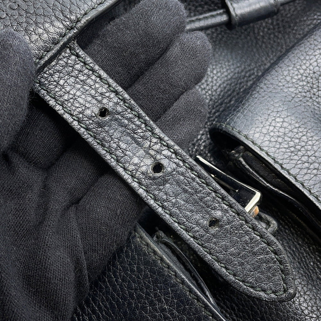Gucci Black Leather Backpack Handbag (Pre-Owned)