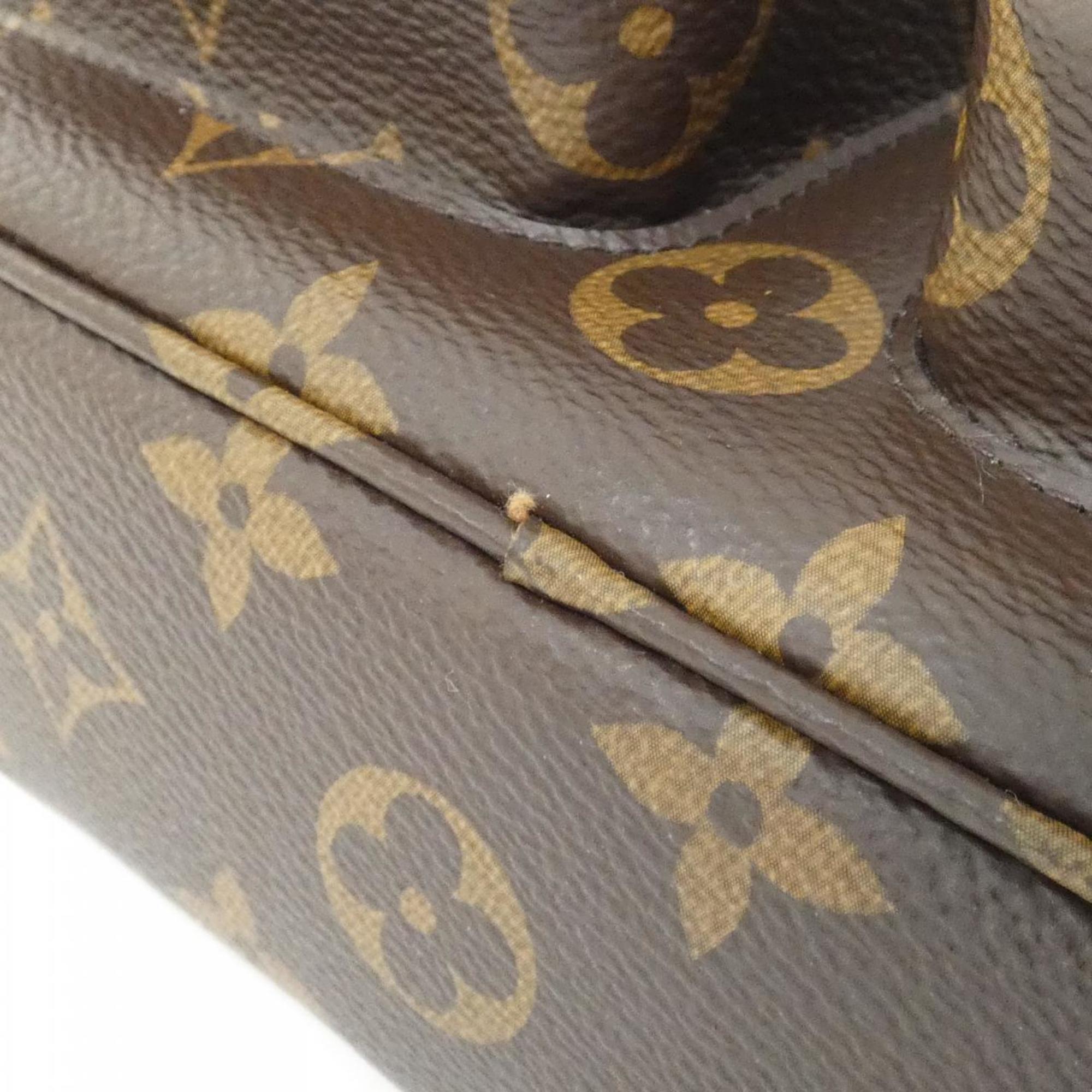 Louis Vuitton Marron Coated Canvas Pouch Shoulder Bag