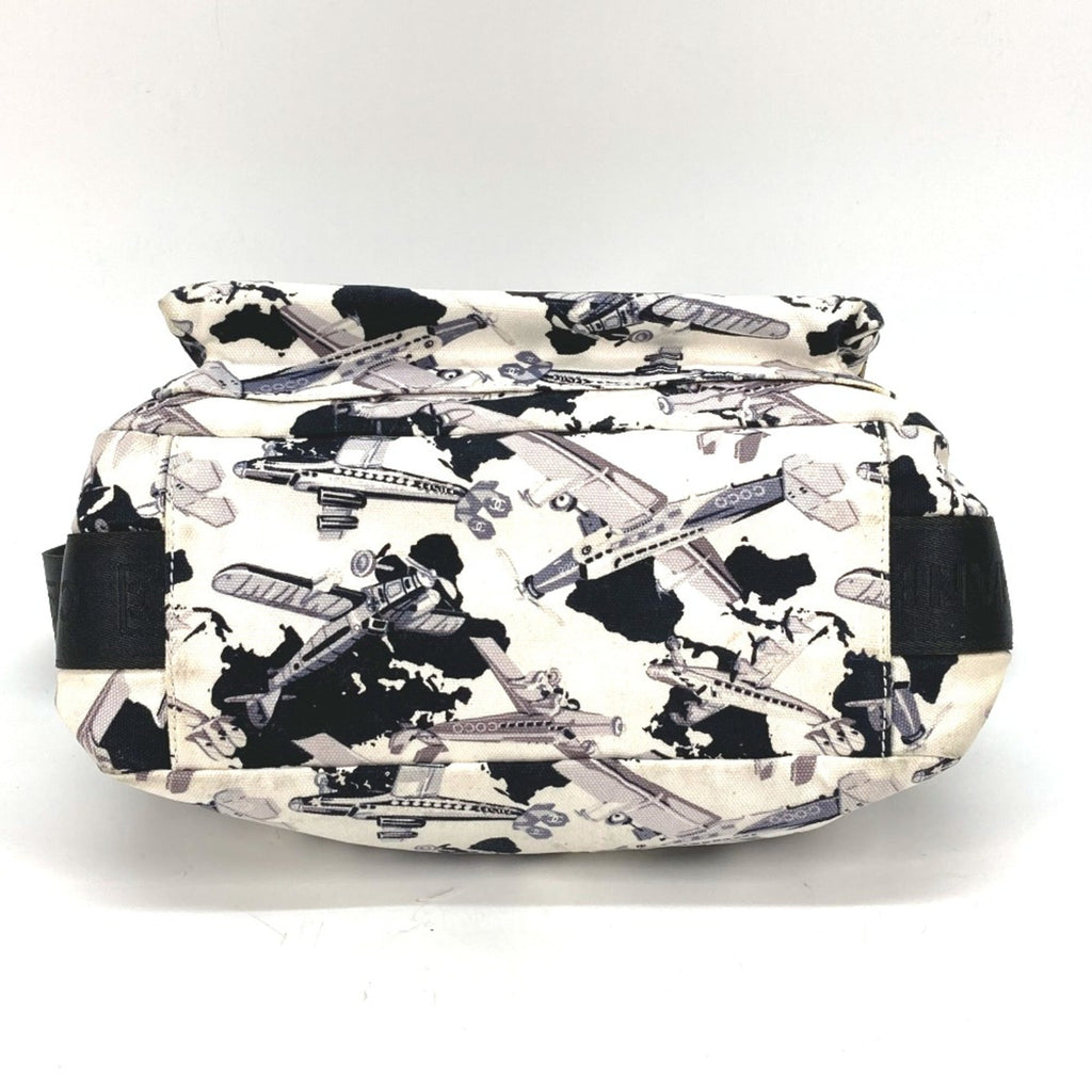 Chanel Black Cloth Shoulder Bag