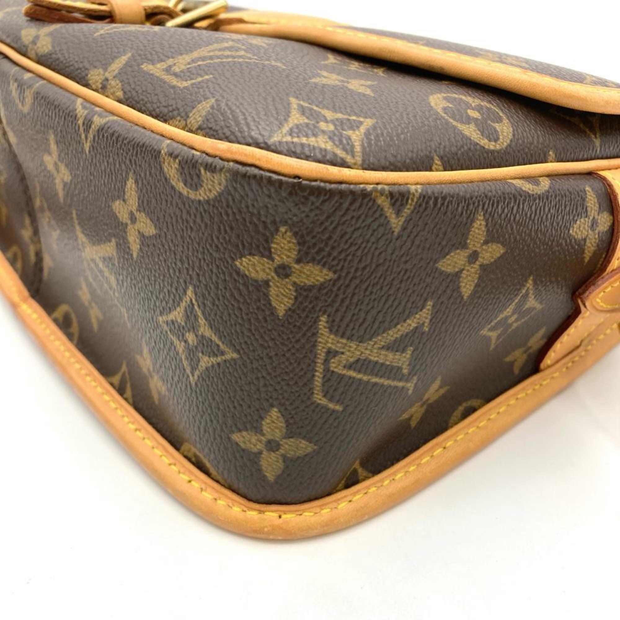 Louis Vuitton Monogram Brown Monogram Monogram Shoulder Bag