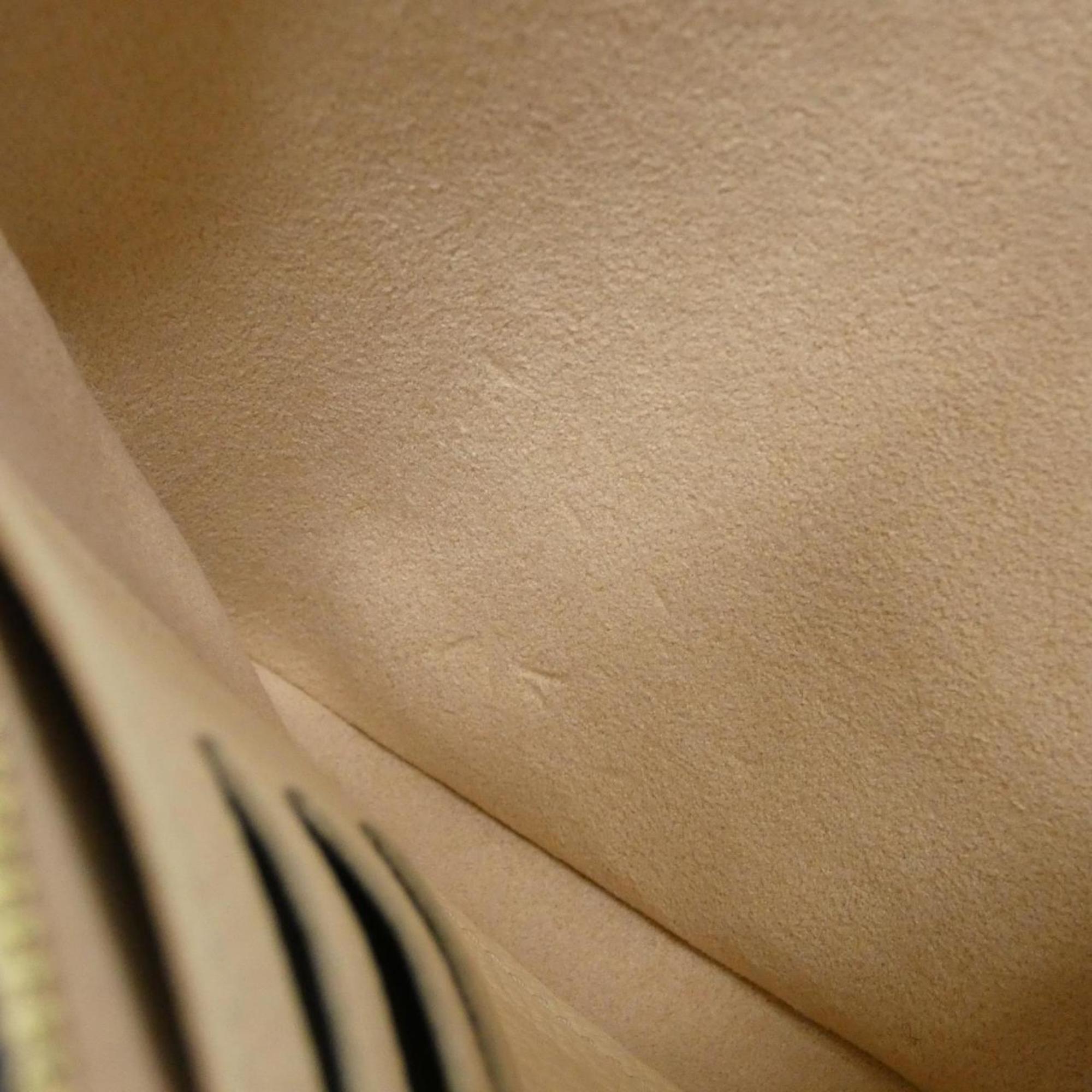 Louis Vuitton Beige Leather Pochette Shoulder Bag