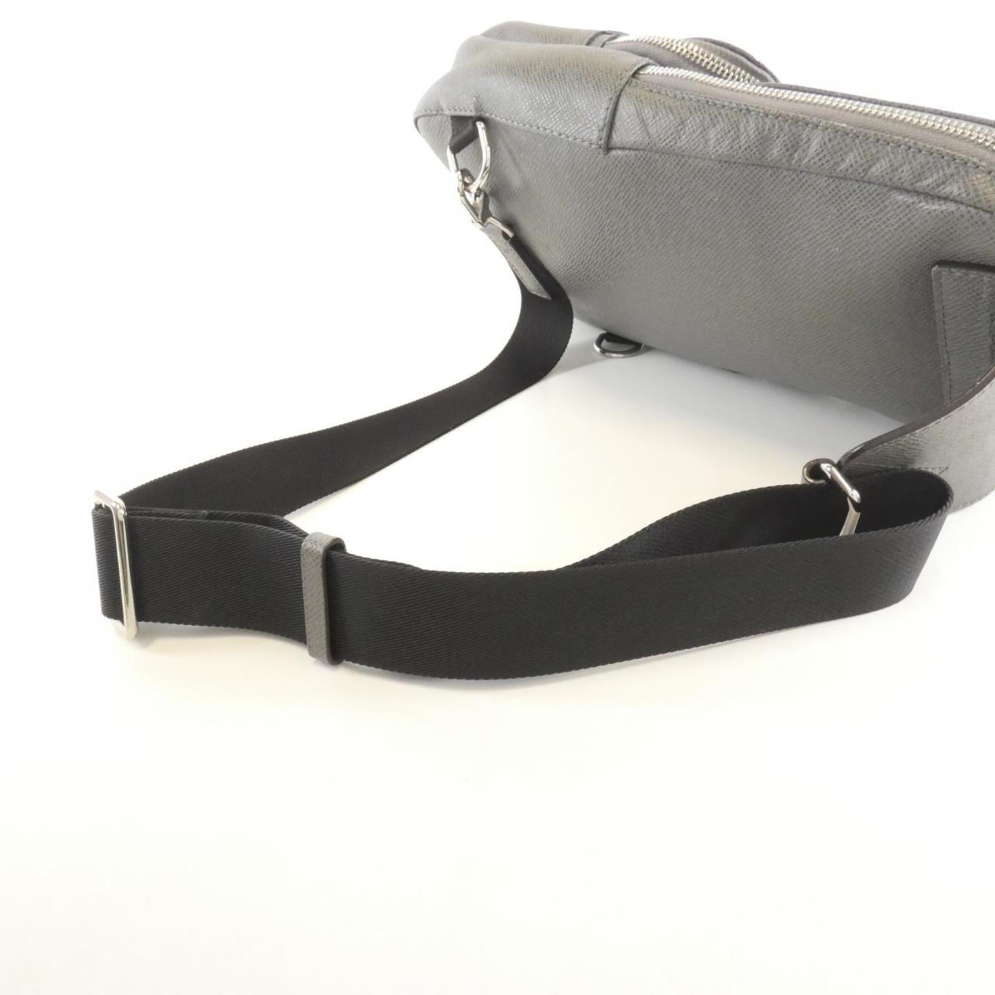 Louis Vuitton Gris Leather Shoulder Bag