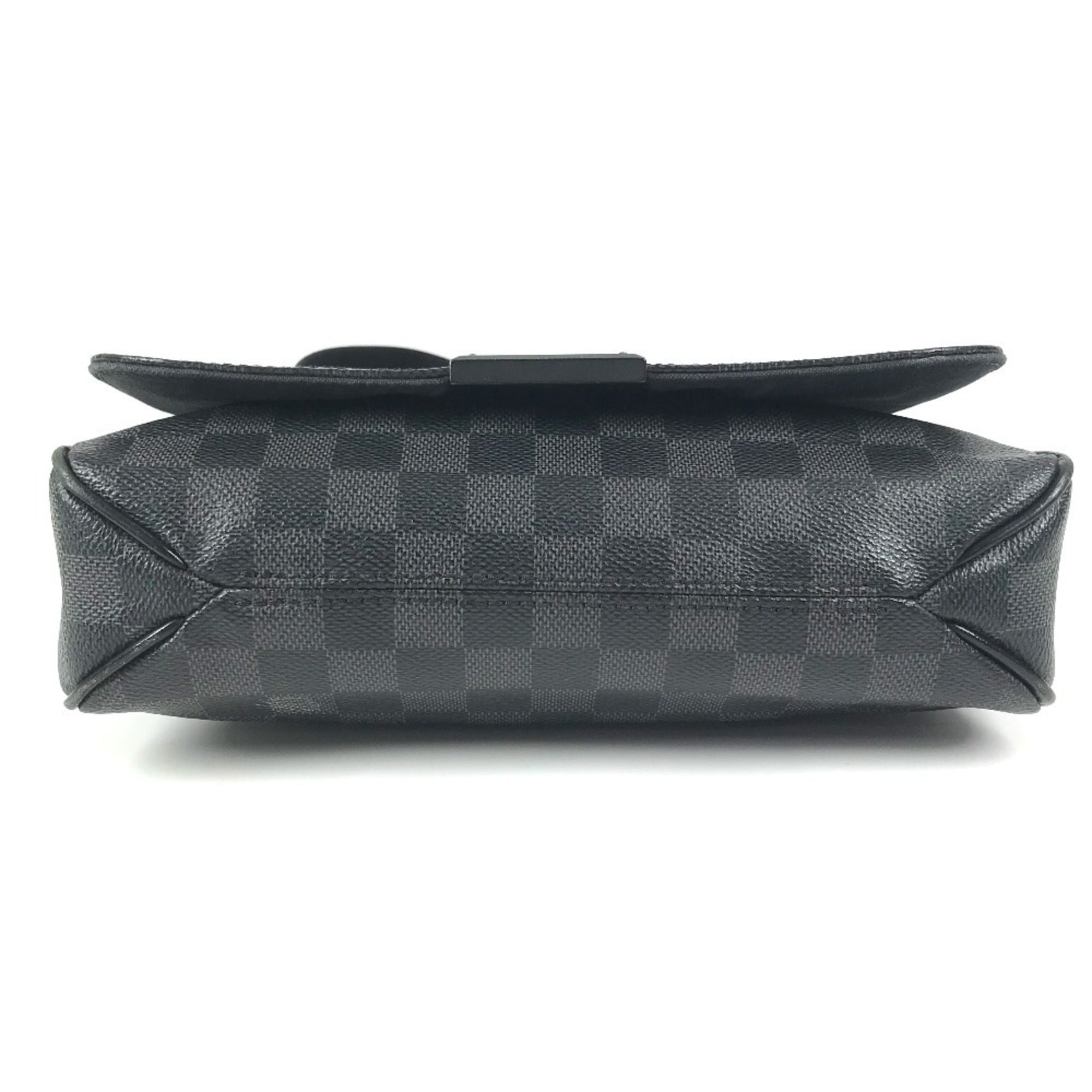Louis Vuitton Black Damier Graphite Messenger Bag Shoulder Bag