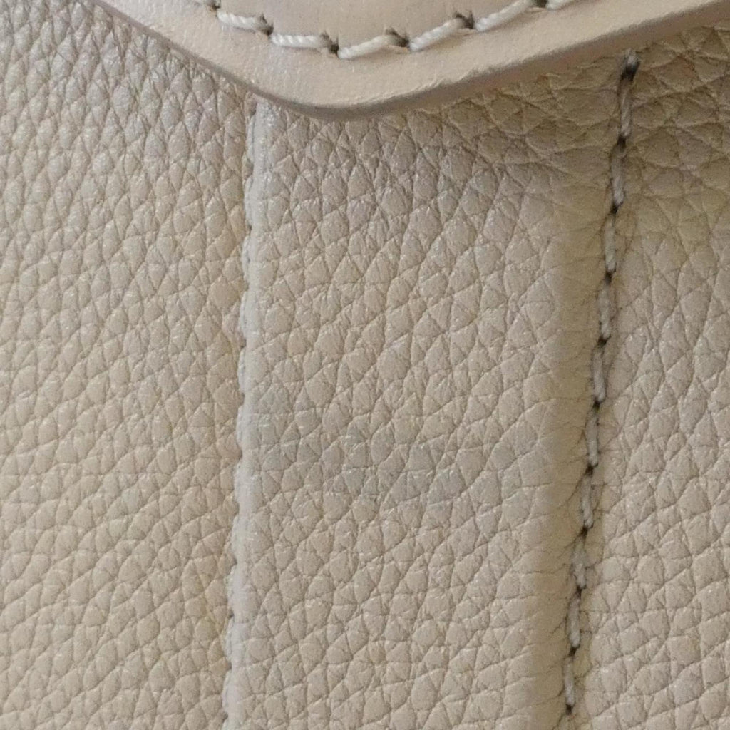 Louis Vuitton Cream Leather Handbag