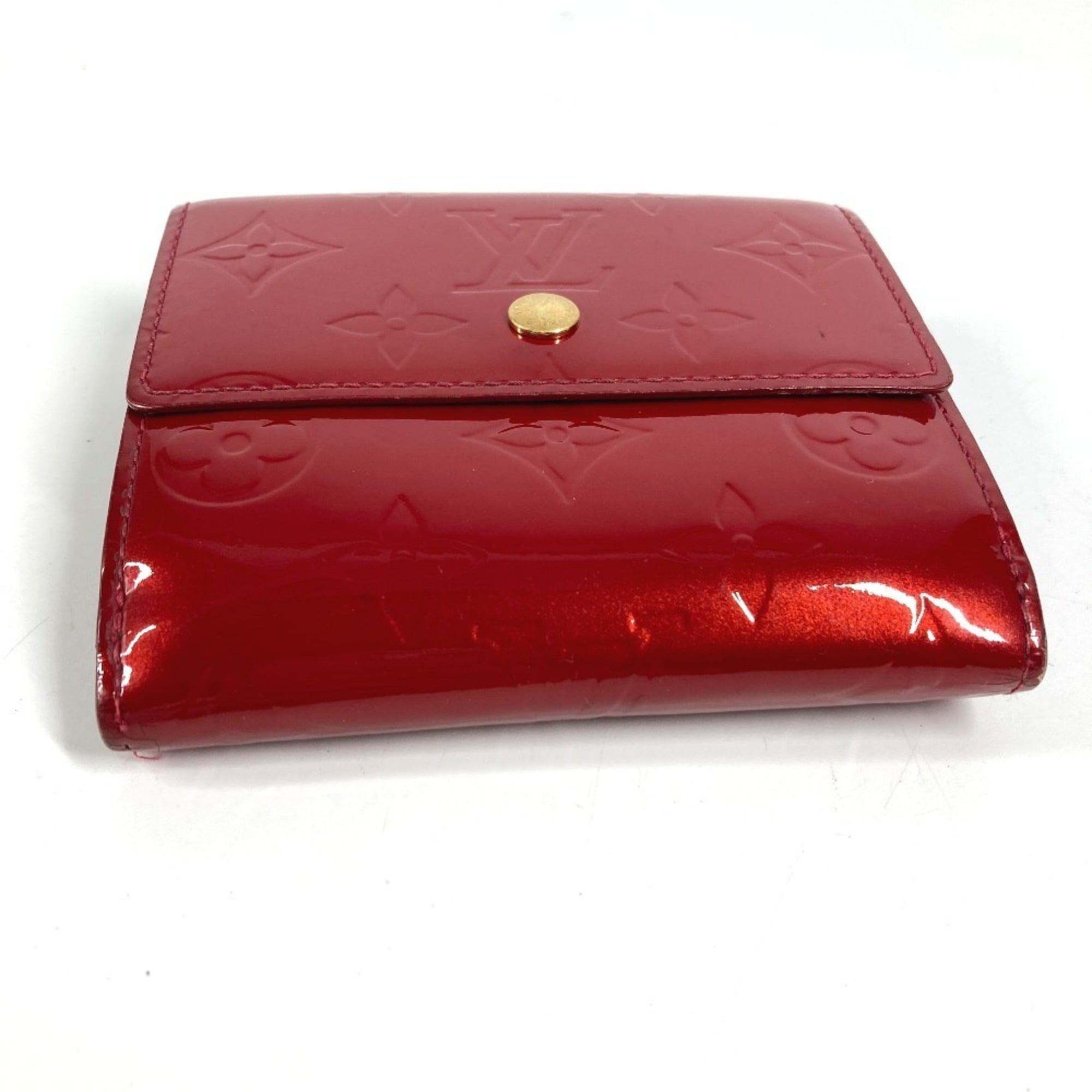 Louis Vuitton Pomme D'amour Red Color Monogram Vernis Canvas Wallet (Tri-Fold)