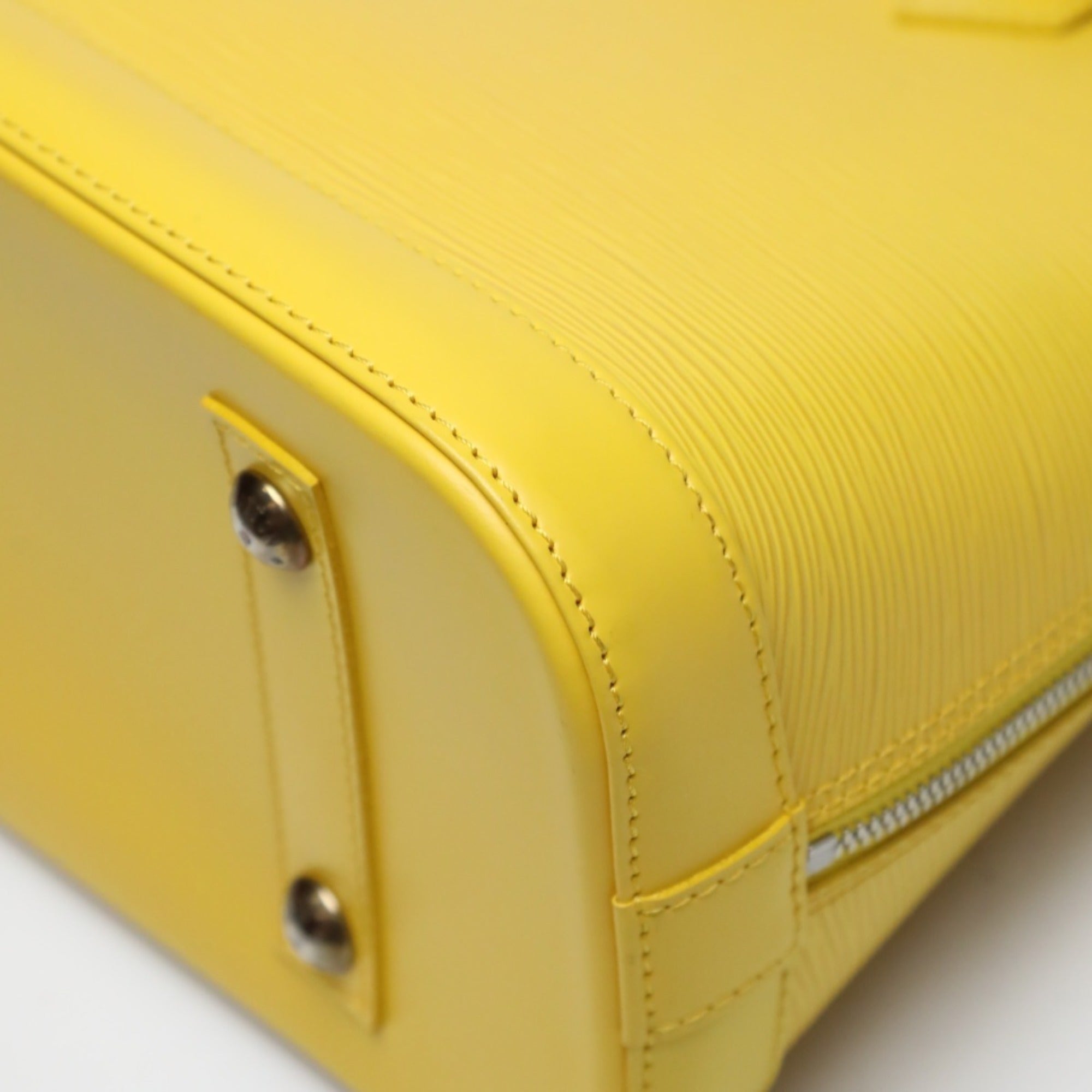 Louis Vuitton Citron Epi Leather Handbag