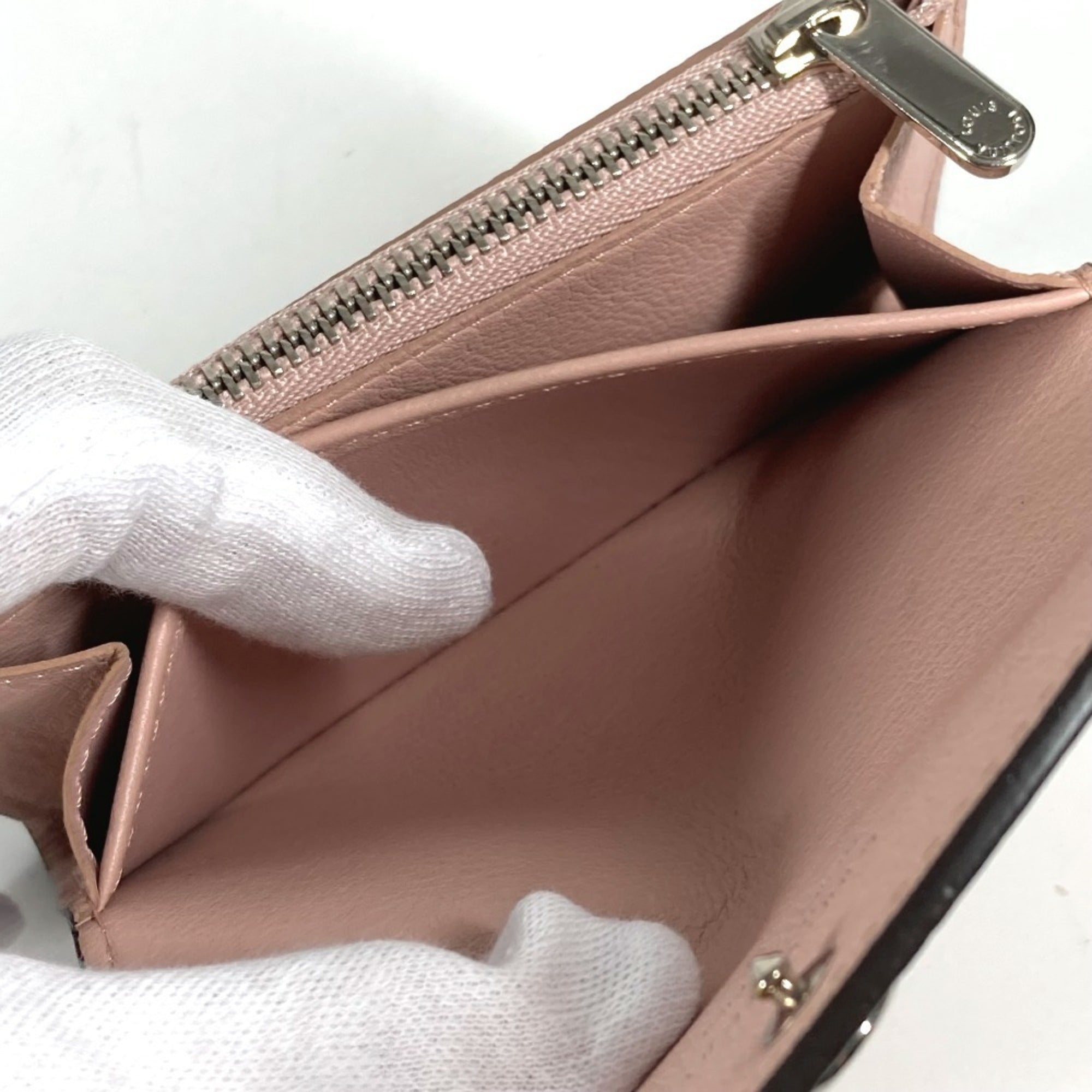 Louis Vuitton Magnolia Pink Mahina Leather Wallet