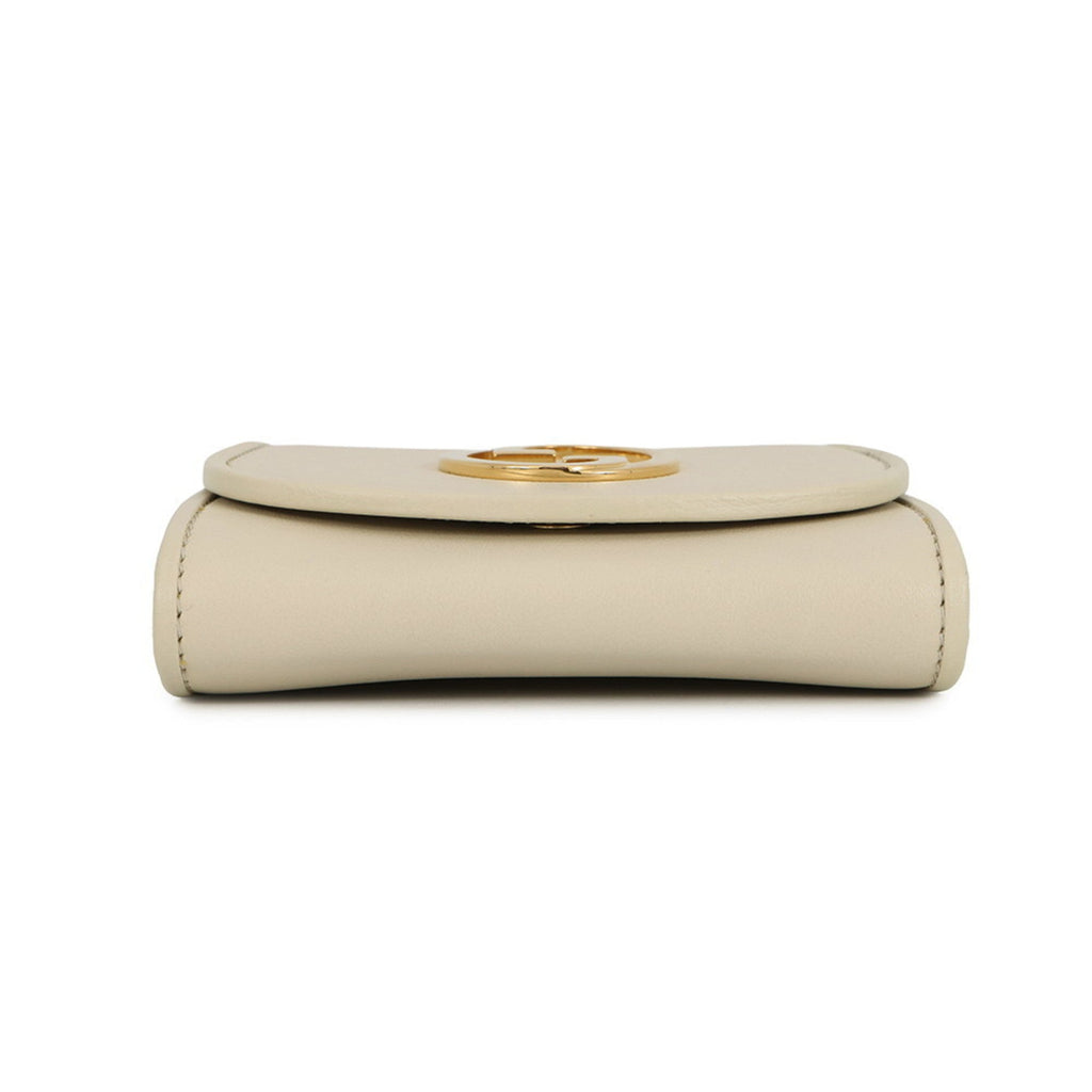 Gucci Off-White White Leather Chain/Shoulder Wallet (Pre-Owned)