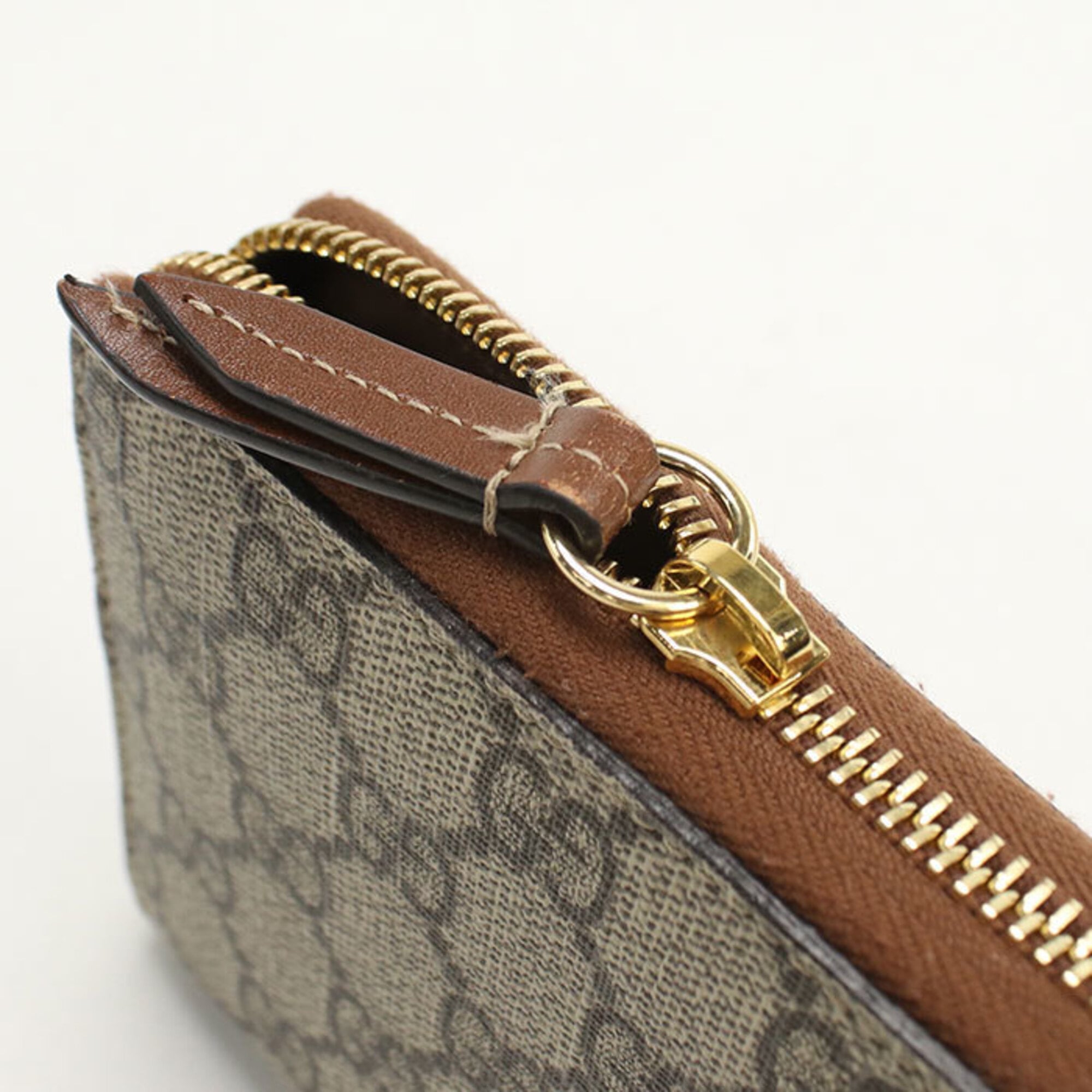 Gucci Beige Pvc Long Wallet (Bi-Fold) (Pre-Owned)