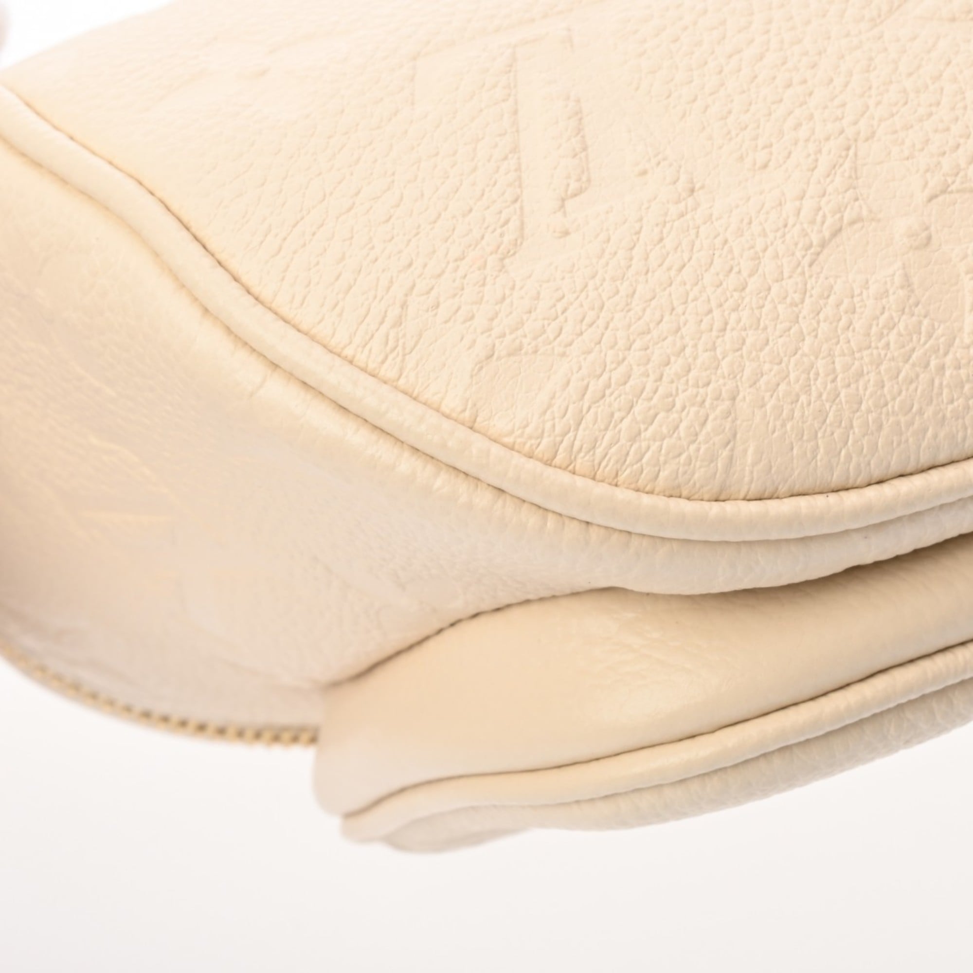 Louis Vuitton Cream Leather Shoulder Bag