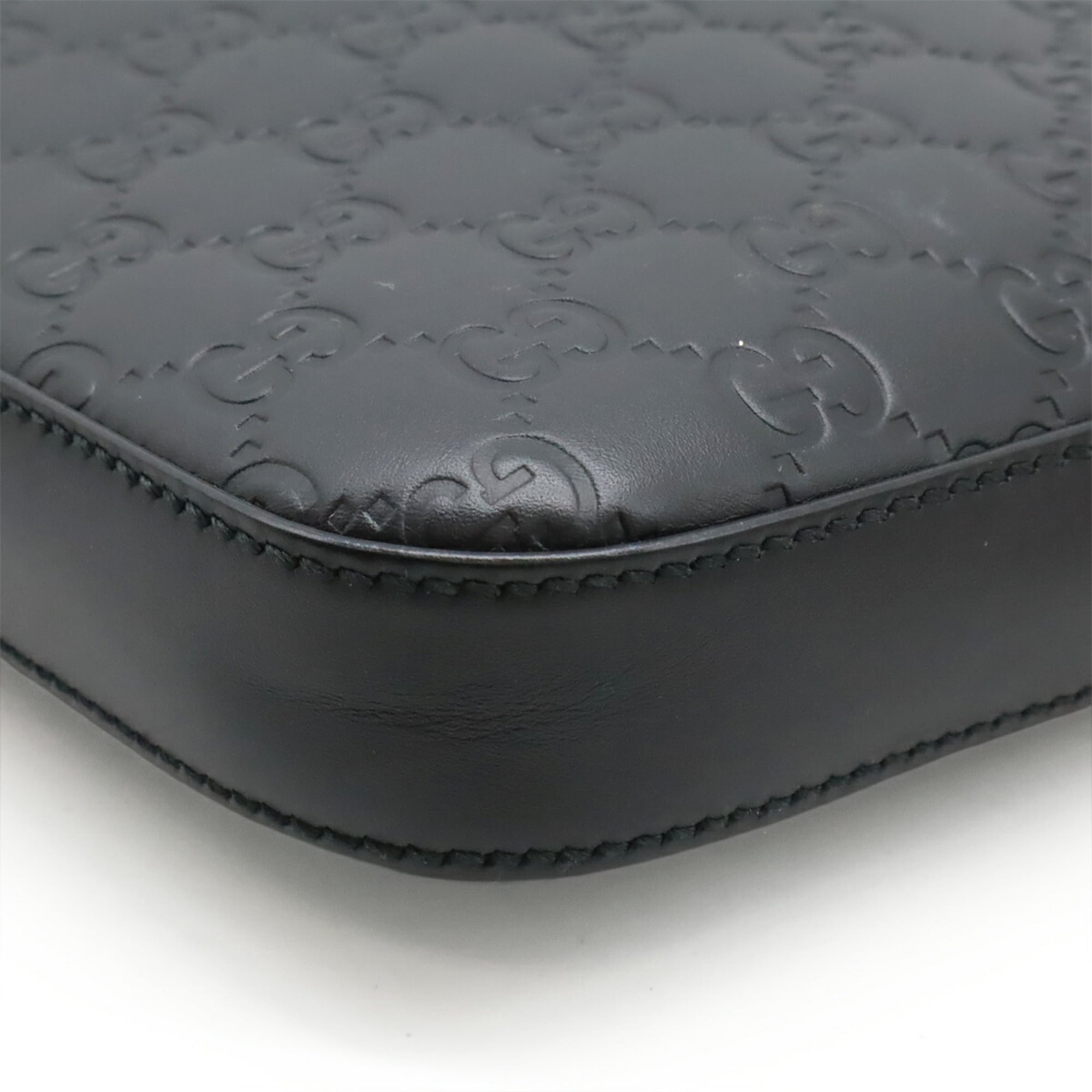 Gucci Black Leather Shoulder Bag (Pre-Owned)