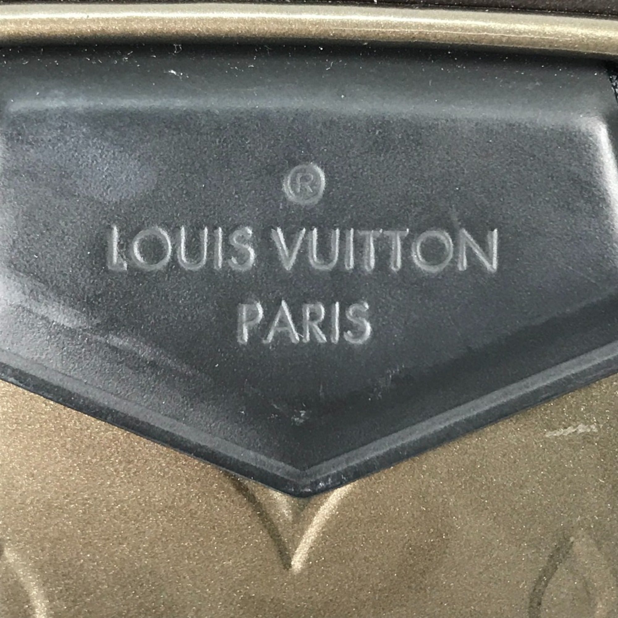 Louis Vuitton Gray Monogram Vernis Shoulder Bag Sling Bag