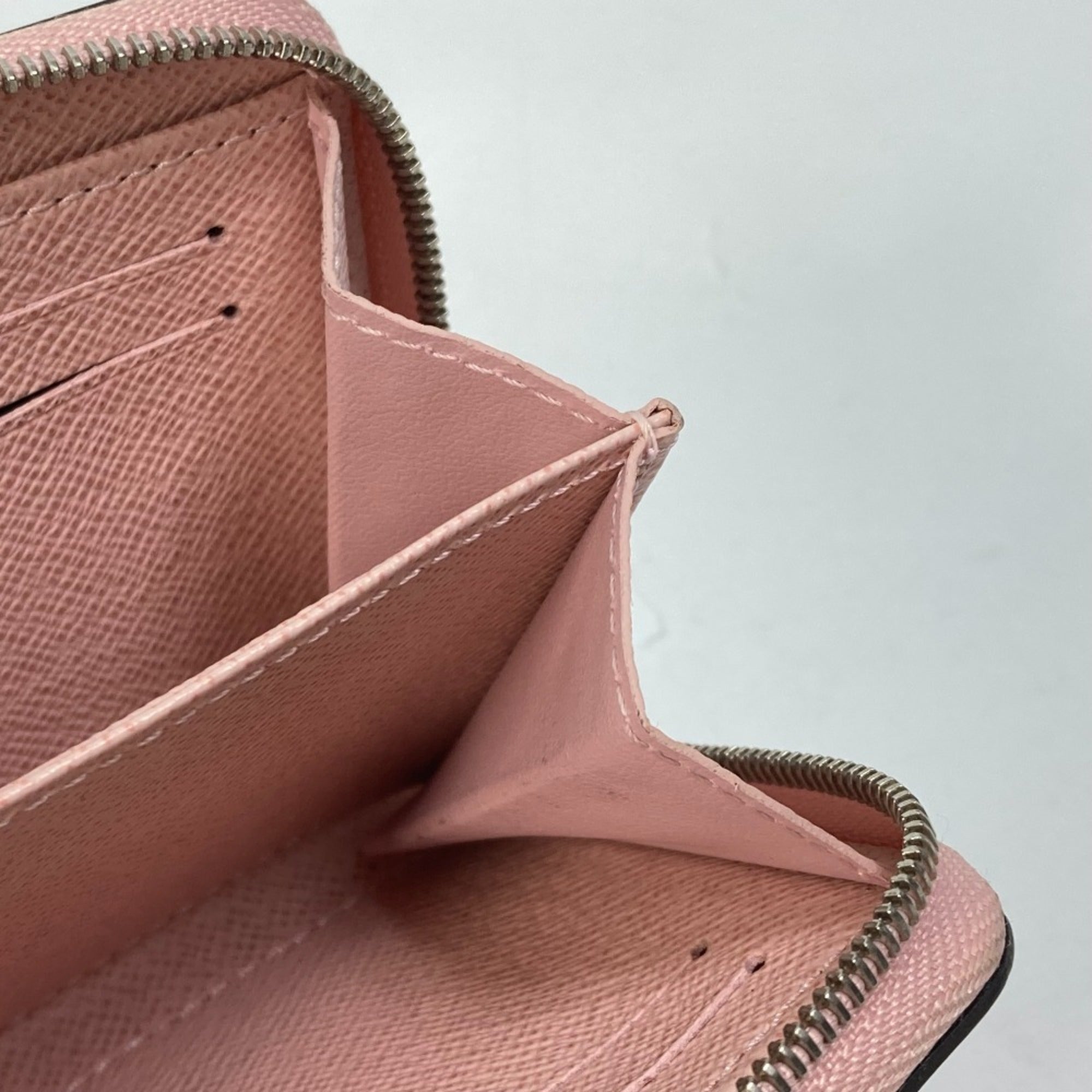 Louis Vuitton Epi Pink Epi Leather Coin Purse/Coin Case