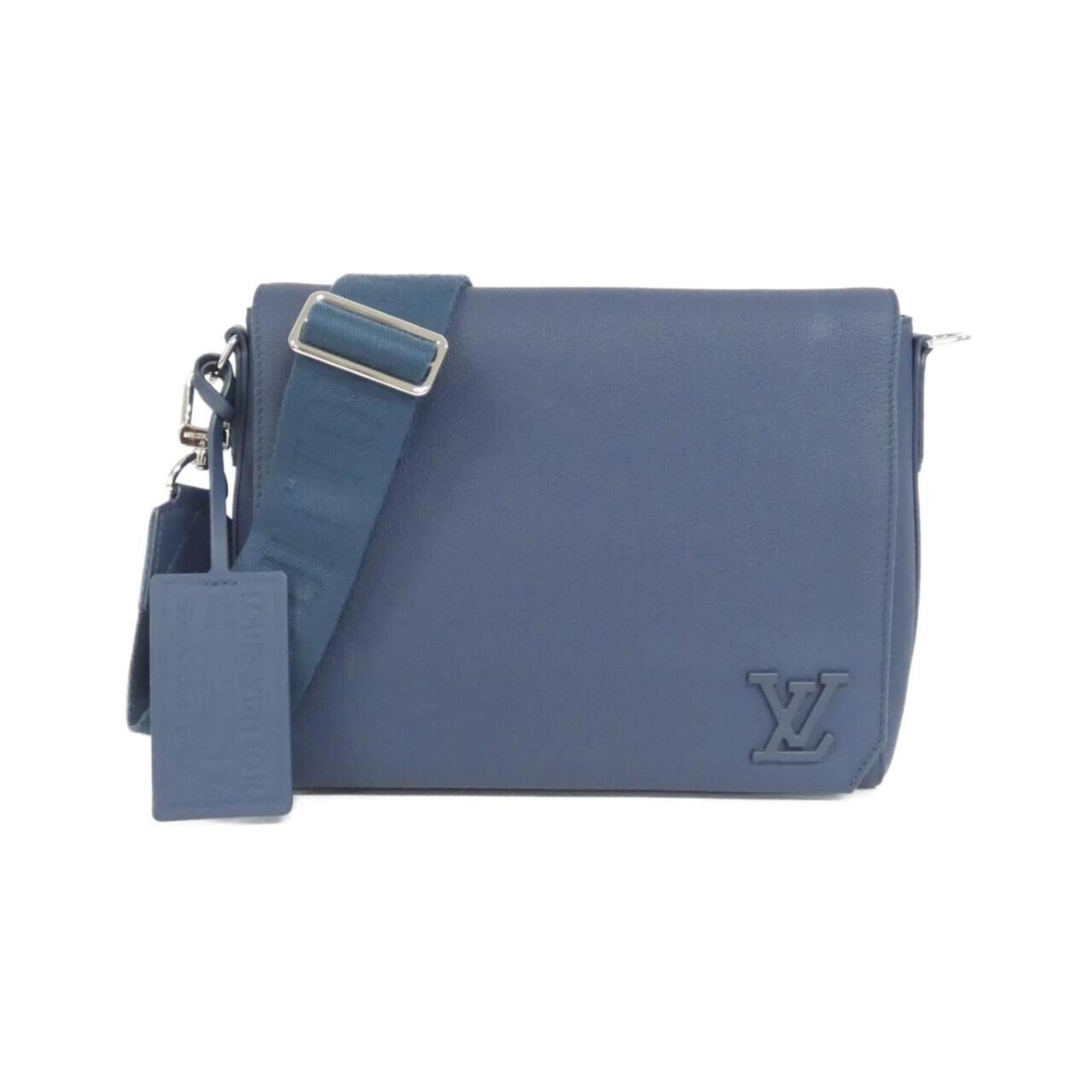 Louis Vuitton Blue Leather Shoulder Bag