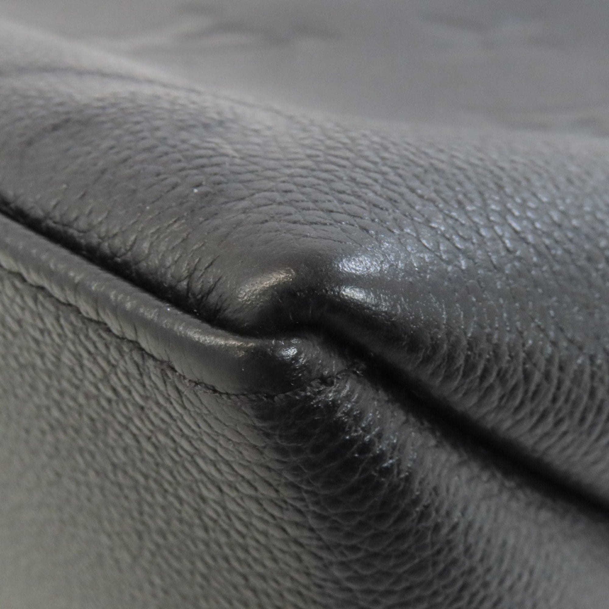 Louis Vuitton Noir Monogram Empreinte Handbag