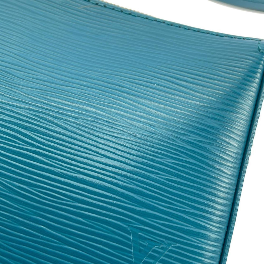 Louis Vuitton Cyan Leather Pochette Pouch
