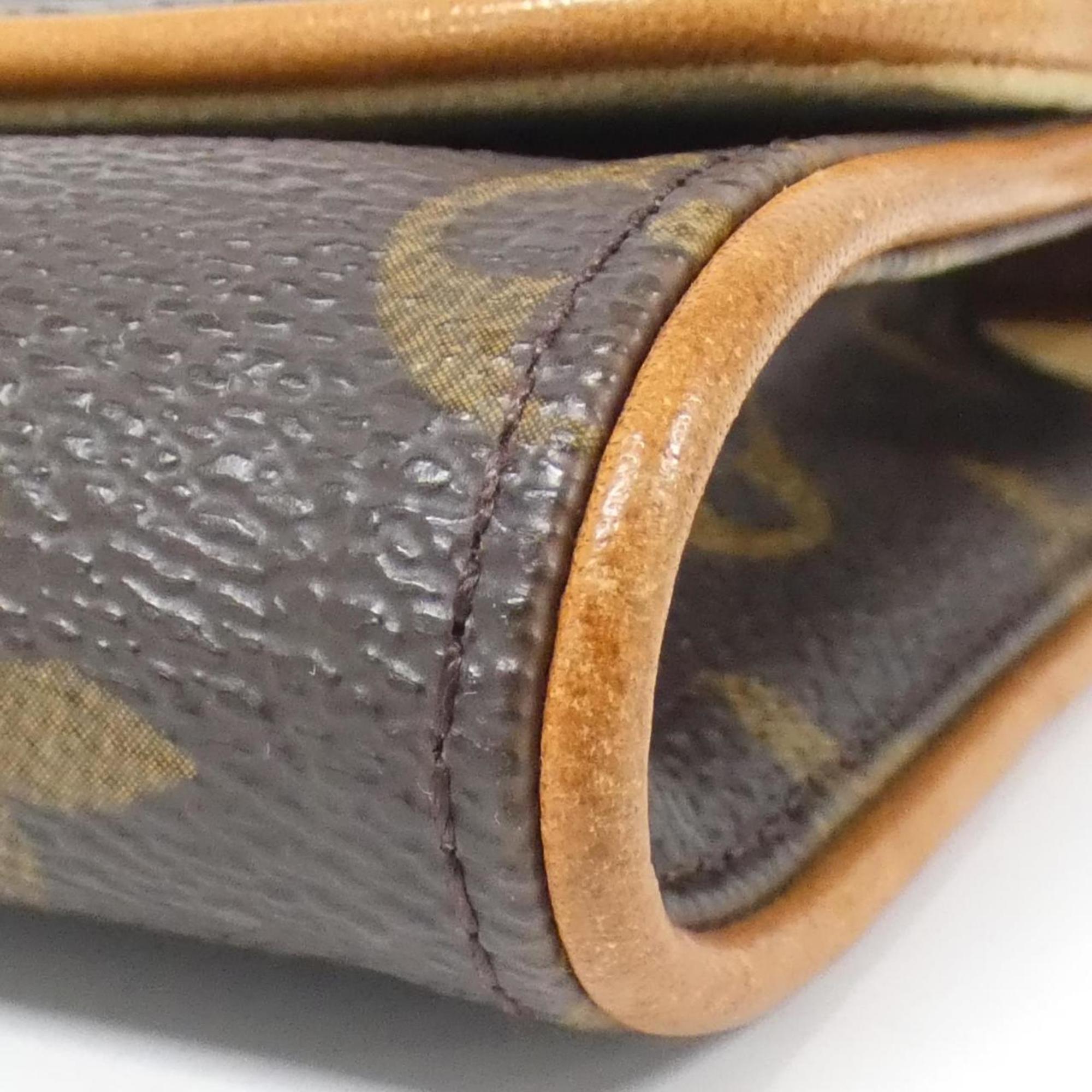 Louis Vuitton Monogram Brown Monogram Monogram Pochette Shoulder Bag
