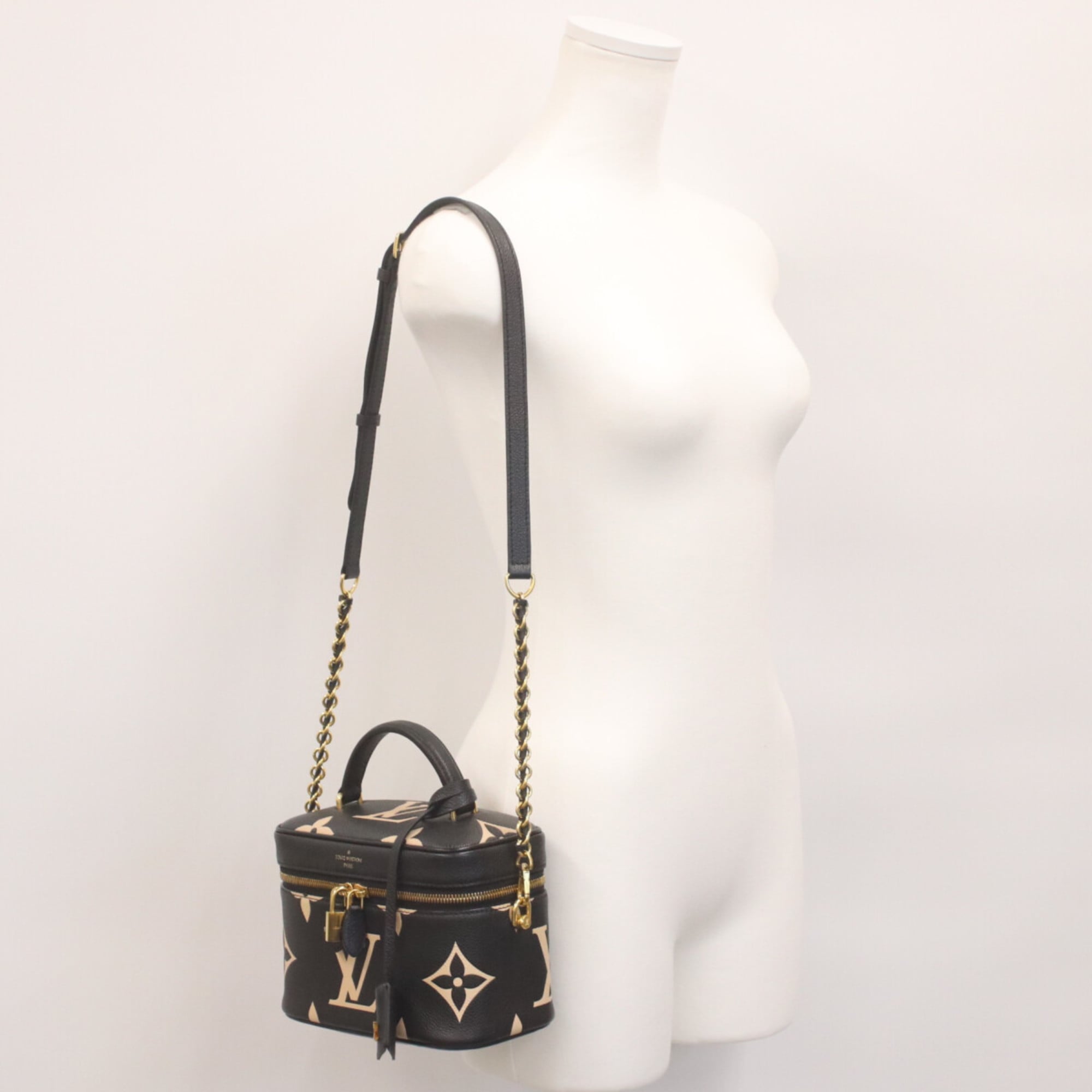 Louis Vuitton Black Noir Monogram Empreinte Shoulder Bag