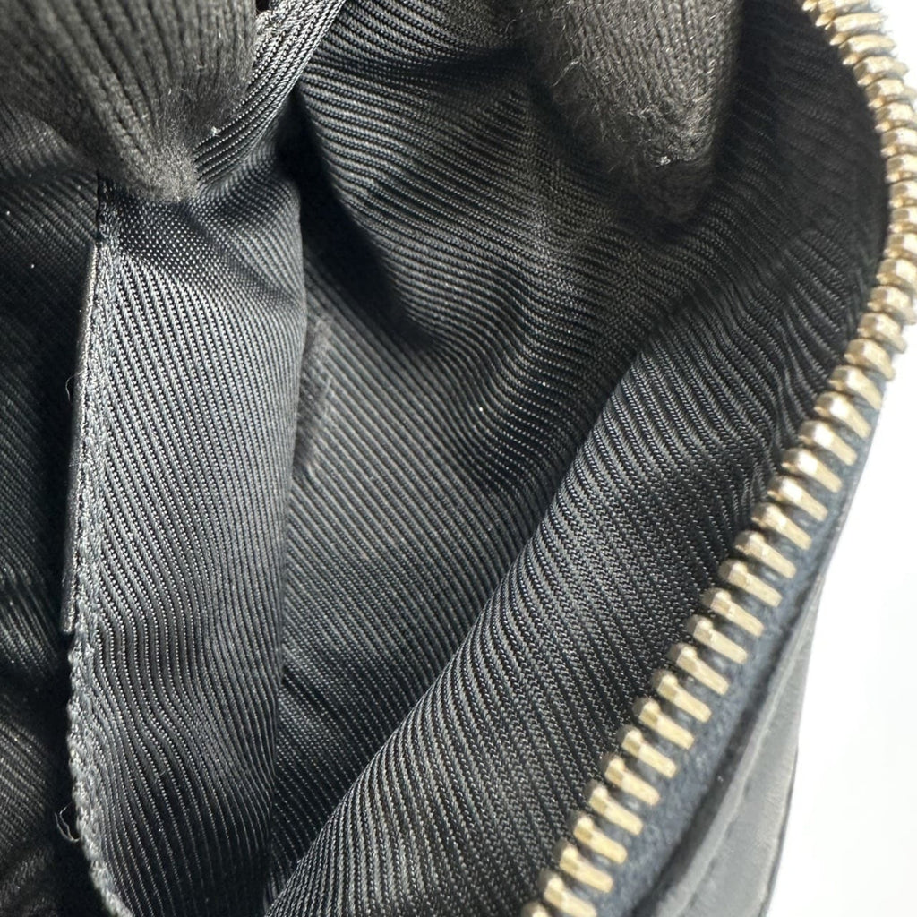 Gucci Navy Gg Canvas Pouch (Pre-Owned)