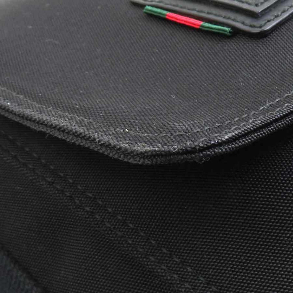 Gucci Black Nylon Leather Shoulder Bag (Pre-Owned)