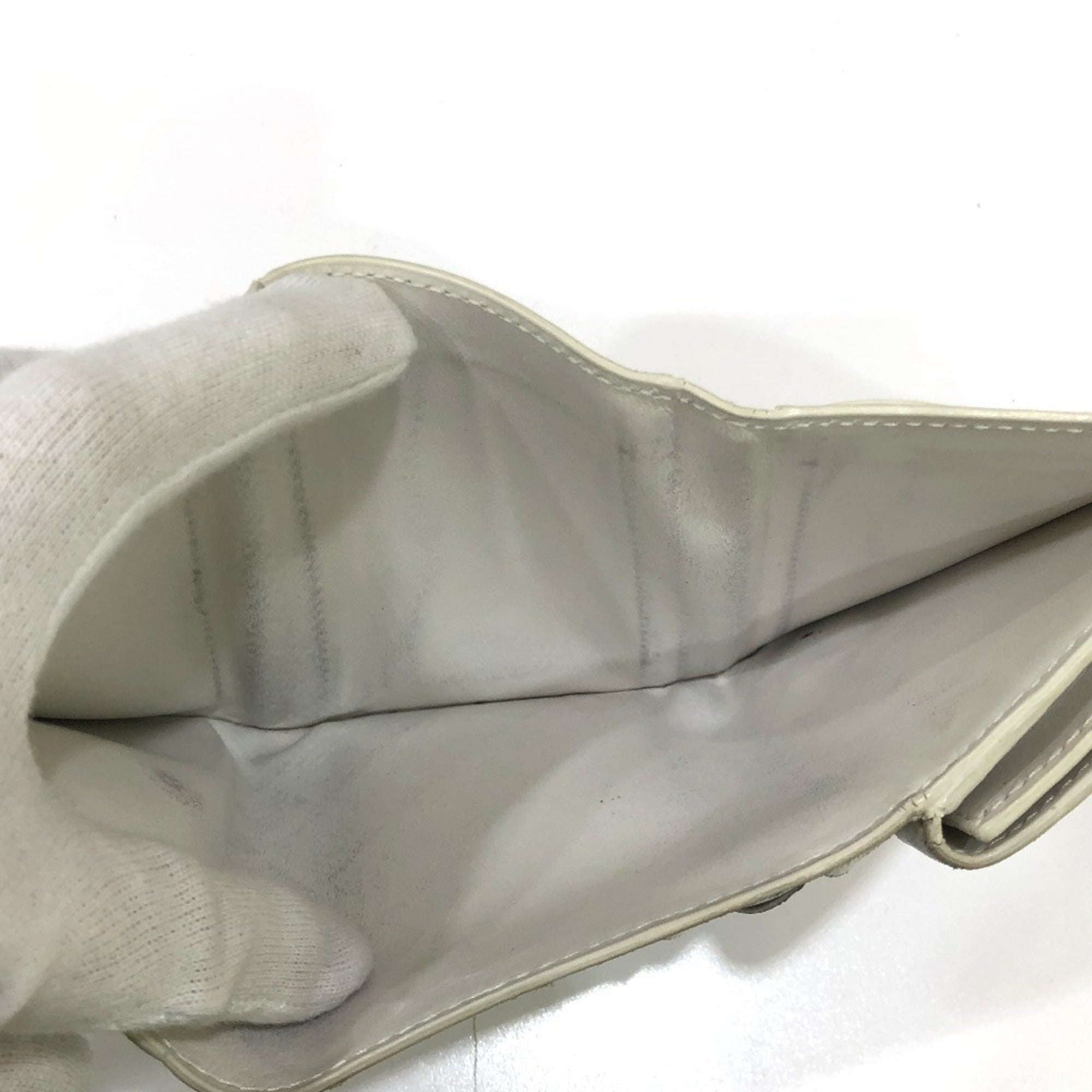 Bottega Veneta White Leather Wallet (Tri-Fold)