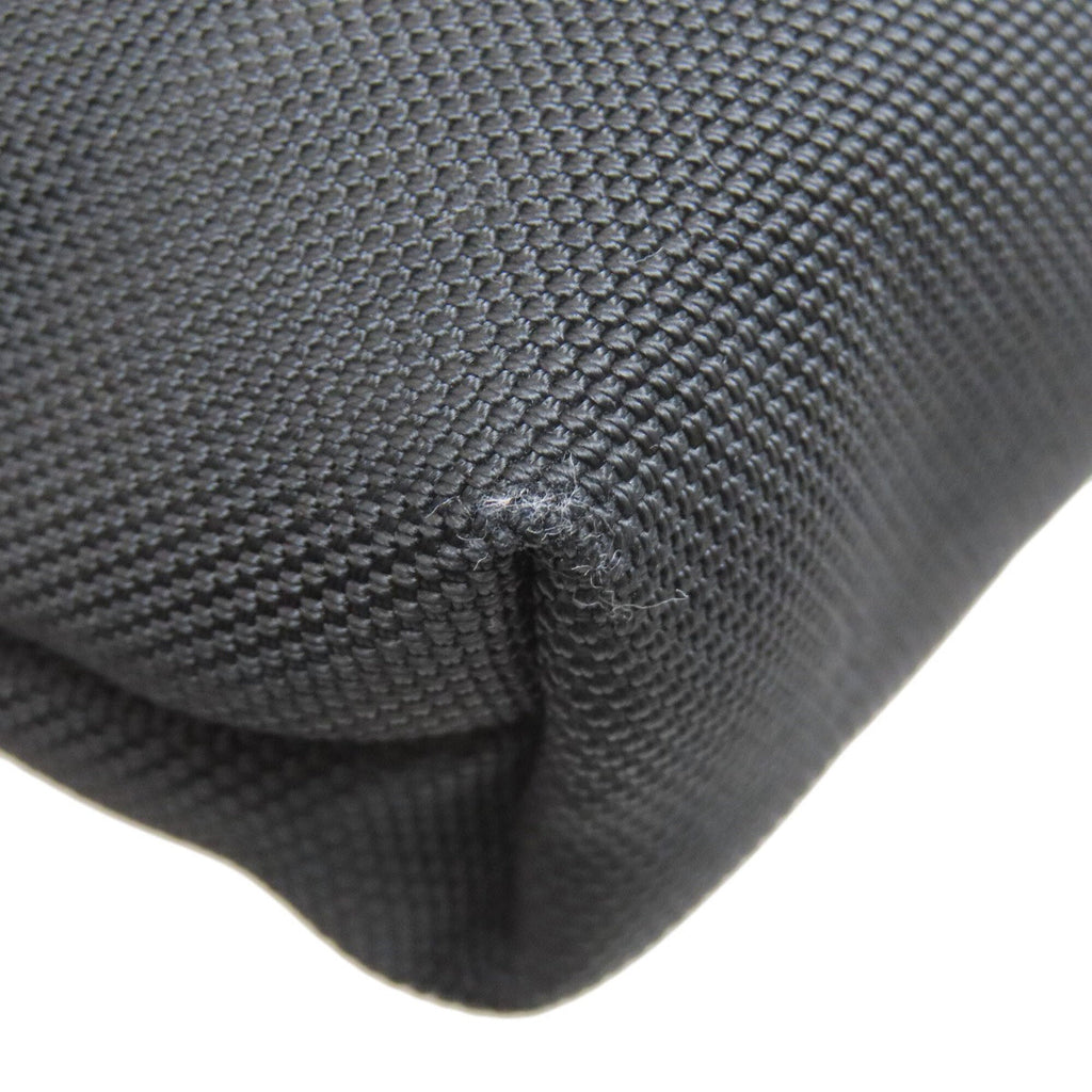Gucci Black Canvas Shoulder Bag (Pre-Owned)