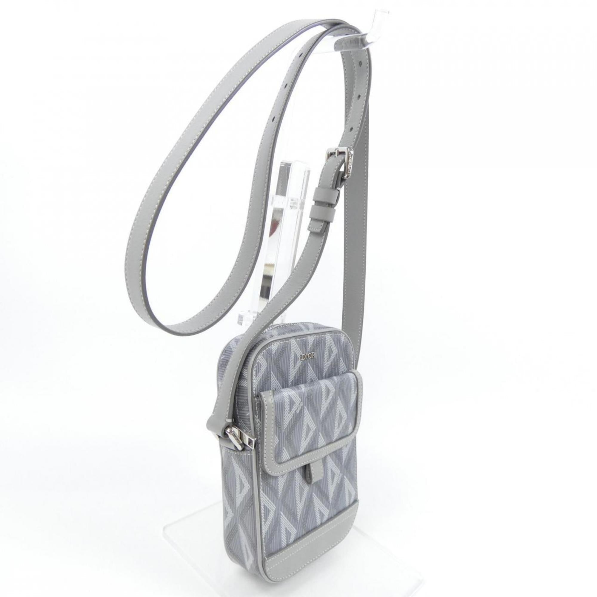 Christian Dior Gray Handbag (Pre-Owned)