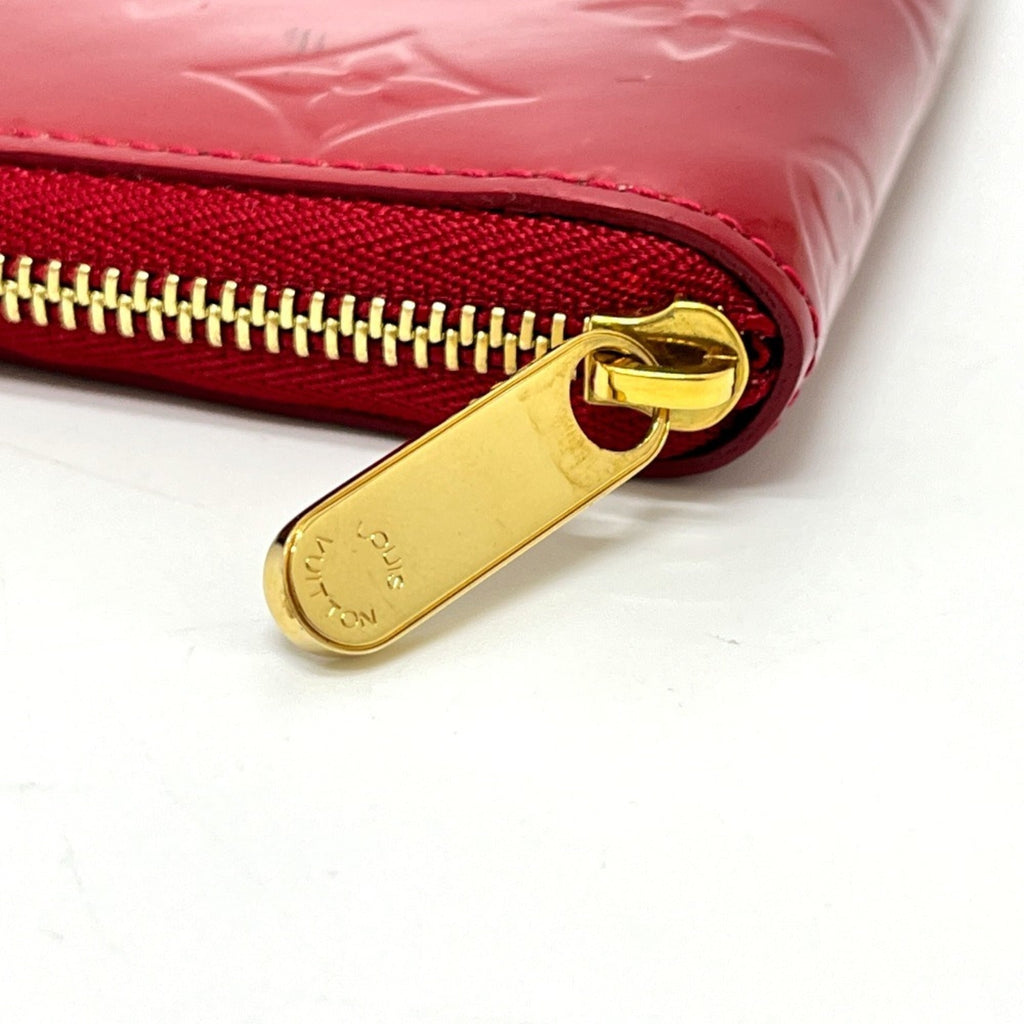 Louis Vuitton Pomme D'amour Monogram Vernis Coin Purse/Coin Case