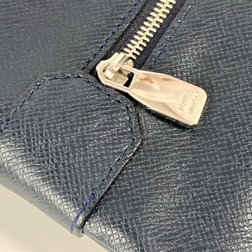 Louis Vuitton Boreal Navy Taiga Leather Shoulder Bag