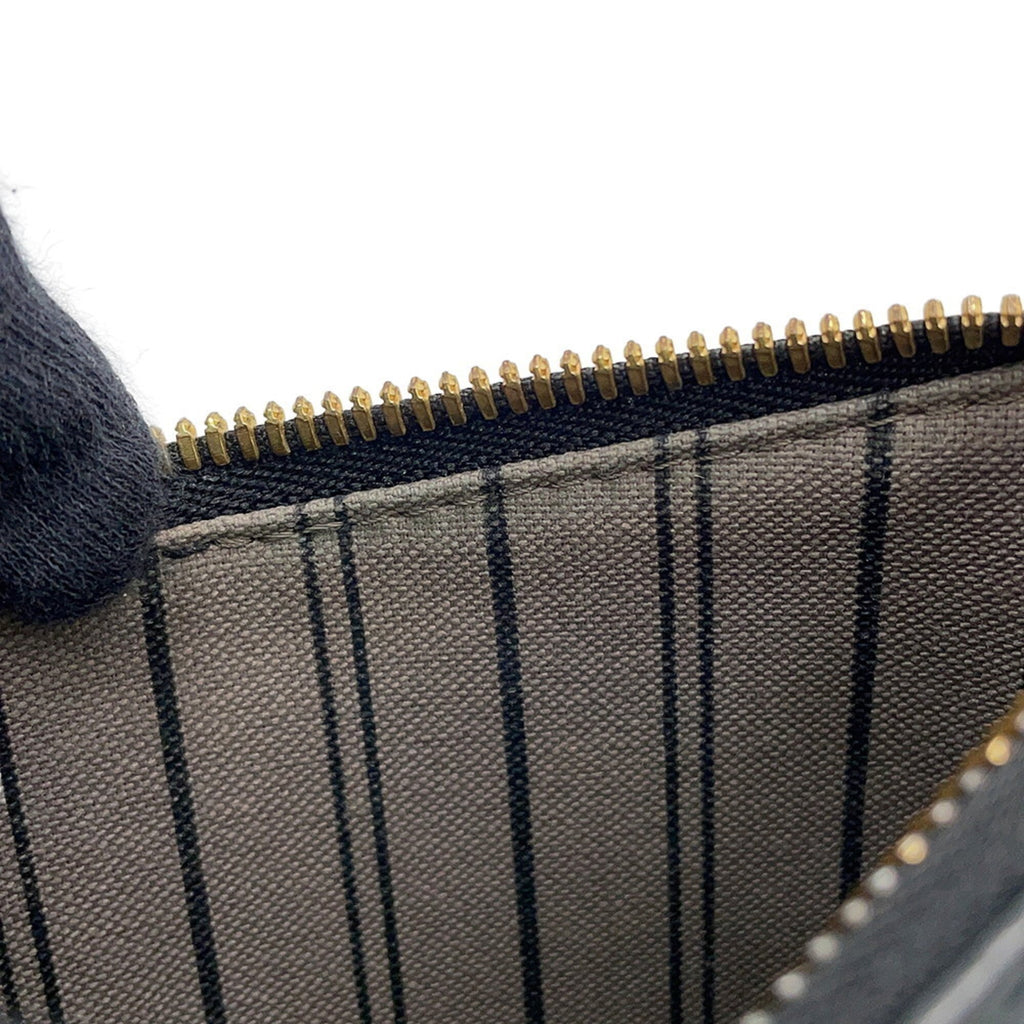 Louis Vuitton Noir Monogram Empreinte Shoulder Bag