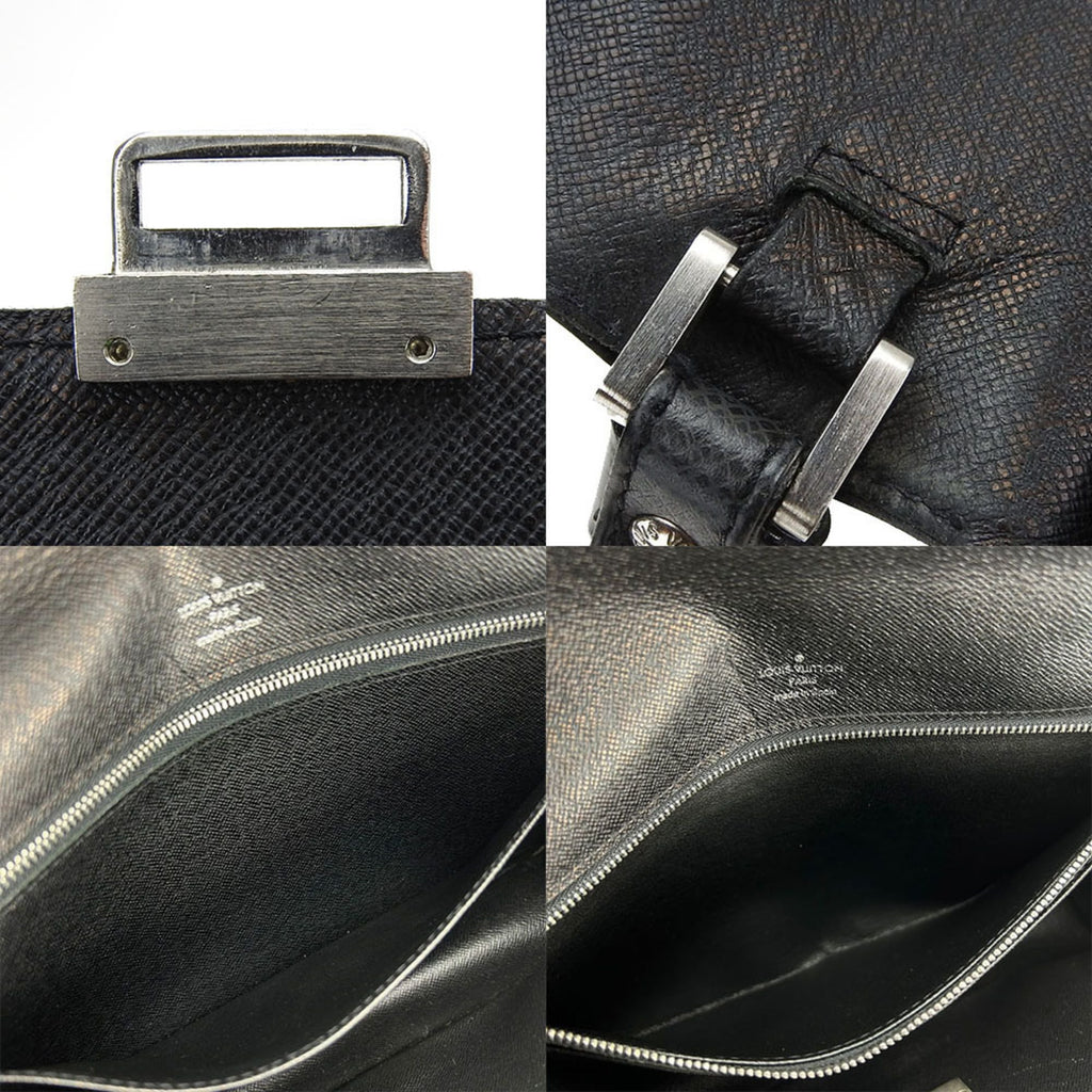 Louis Vuitton Taiga Ardoise Taiga Leather Shoulder Bag