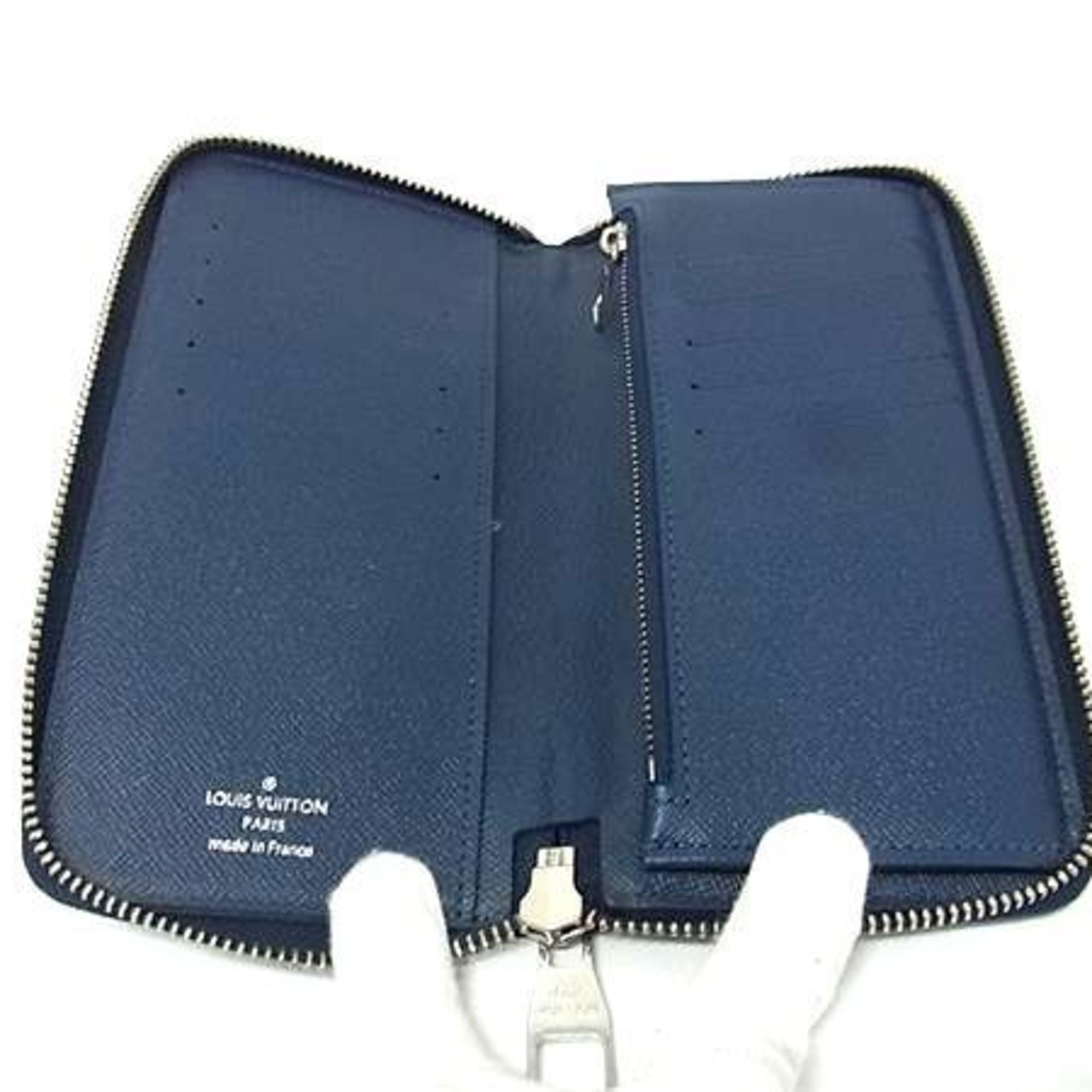 Louis Vuitton Taiga Blue Taiga Leather Long Wallet