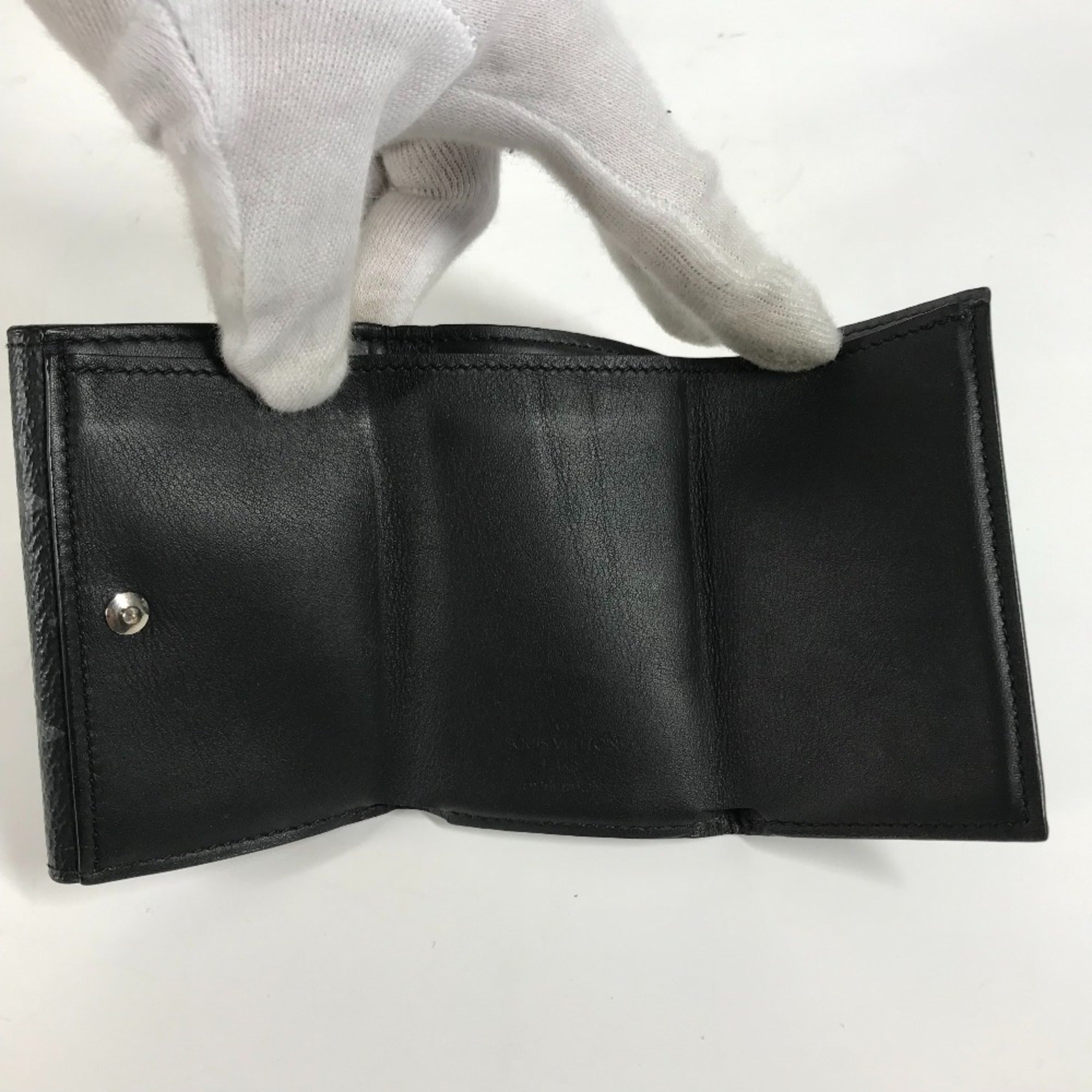 Louis Vuitton Monogram Eclipse Black Monogram Eclipse Wallet (Tri-Fold)