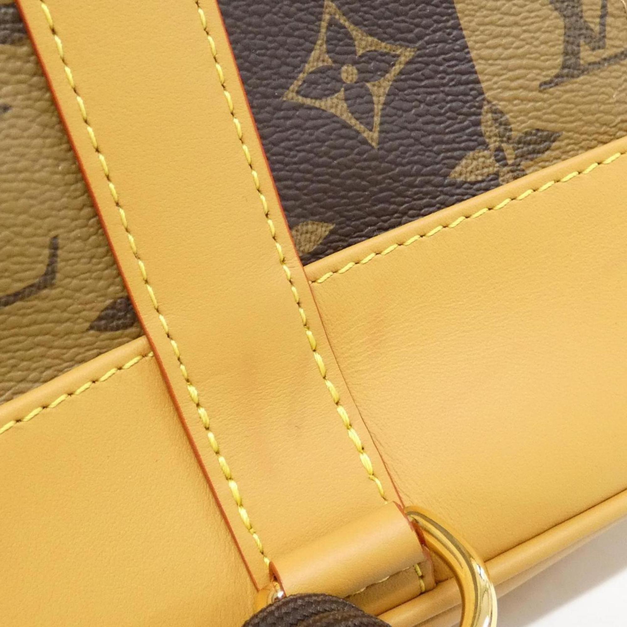 Louis Vuitton Marron Coated Canvas Shoulder Bag