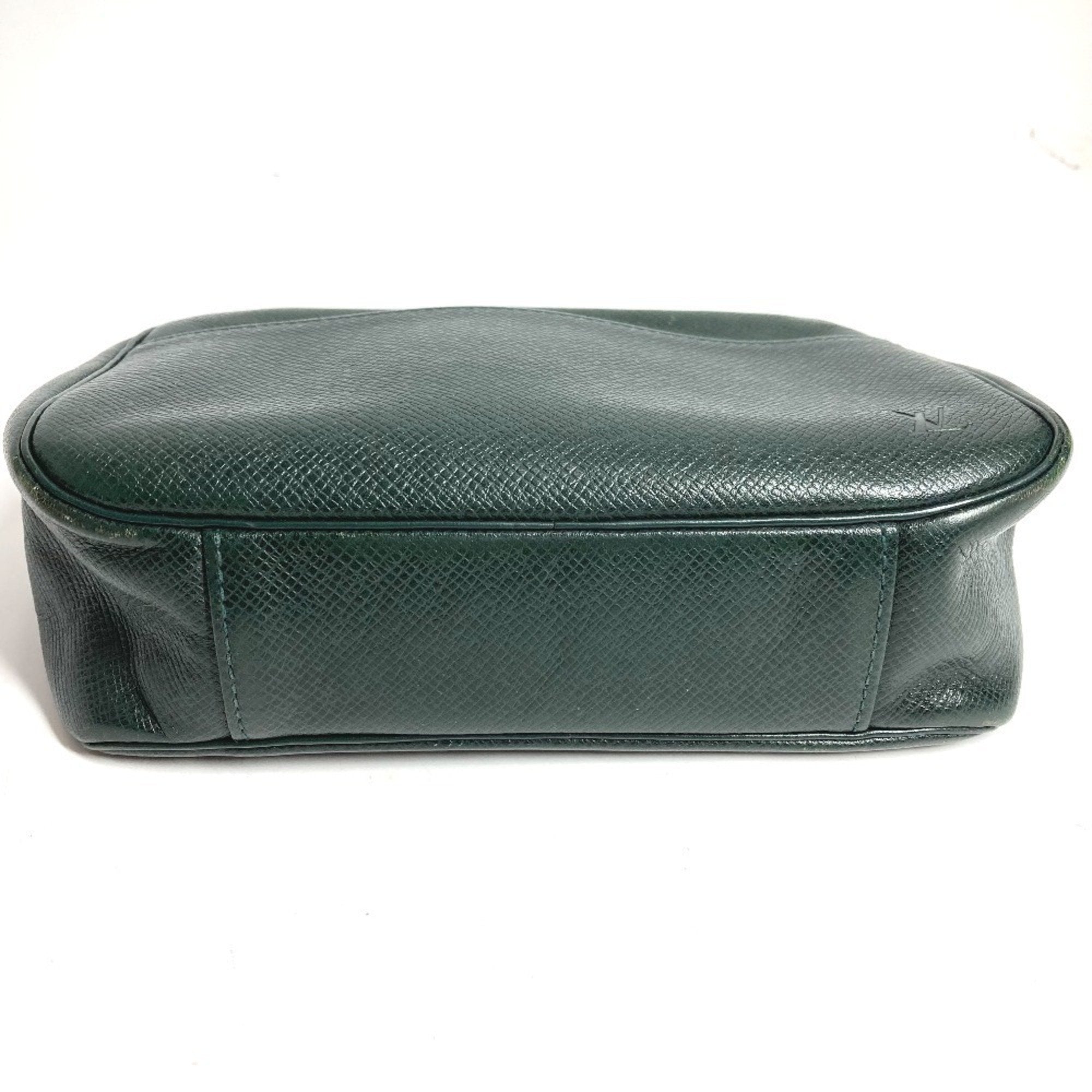 Louis Vuitton Episea Green Taiga Leather Clutch Bag Pouch