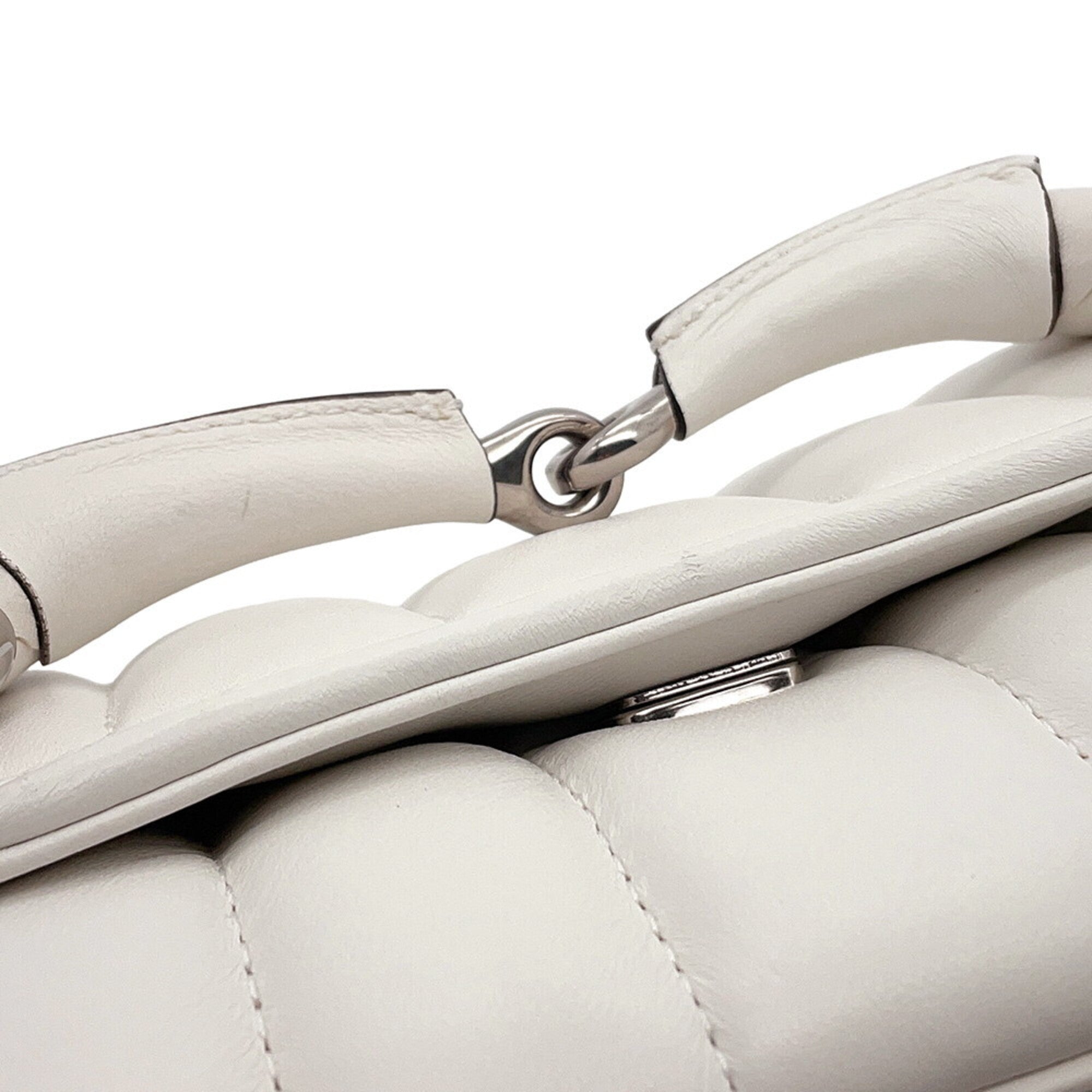 Gucci White Leather Handbag (Pre-Owned)