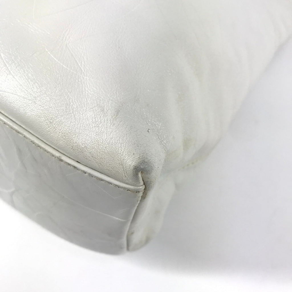 Chanel White Leather Shoulder Bag Tote Bag