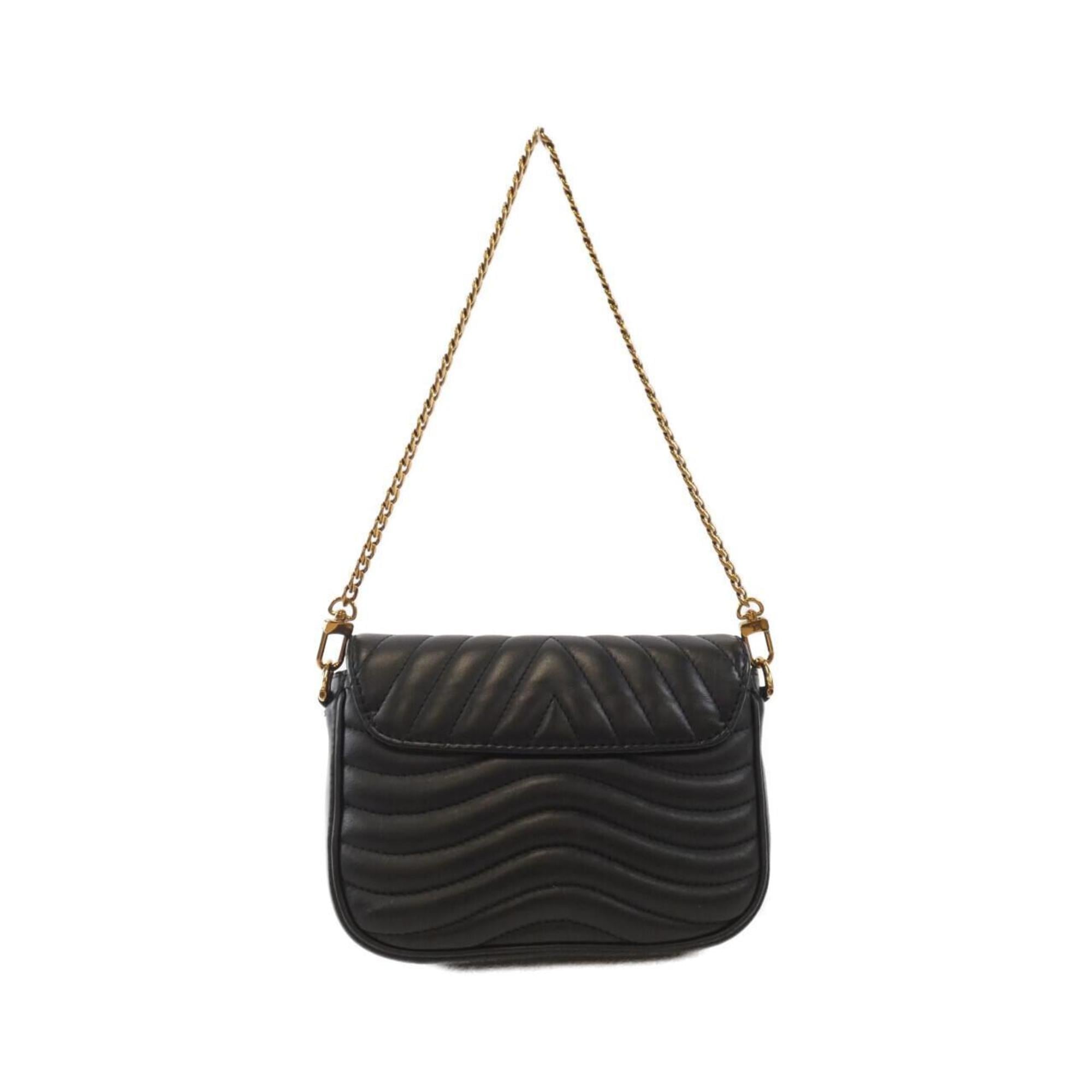 Louis Vuitton Black Leather Pochette Shoulder Bag