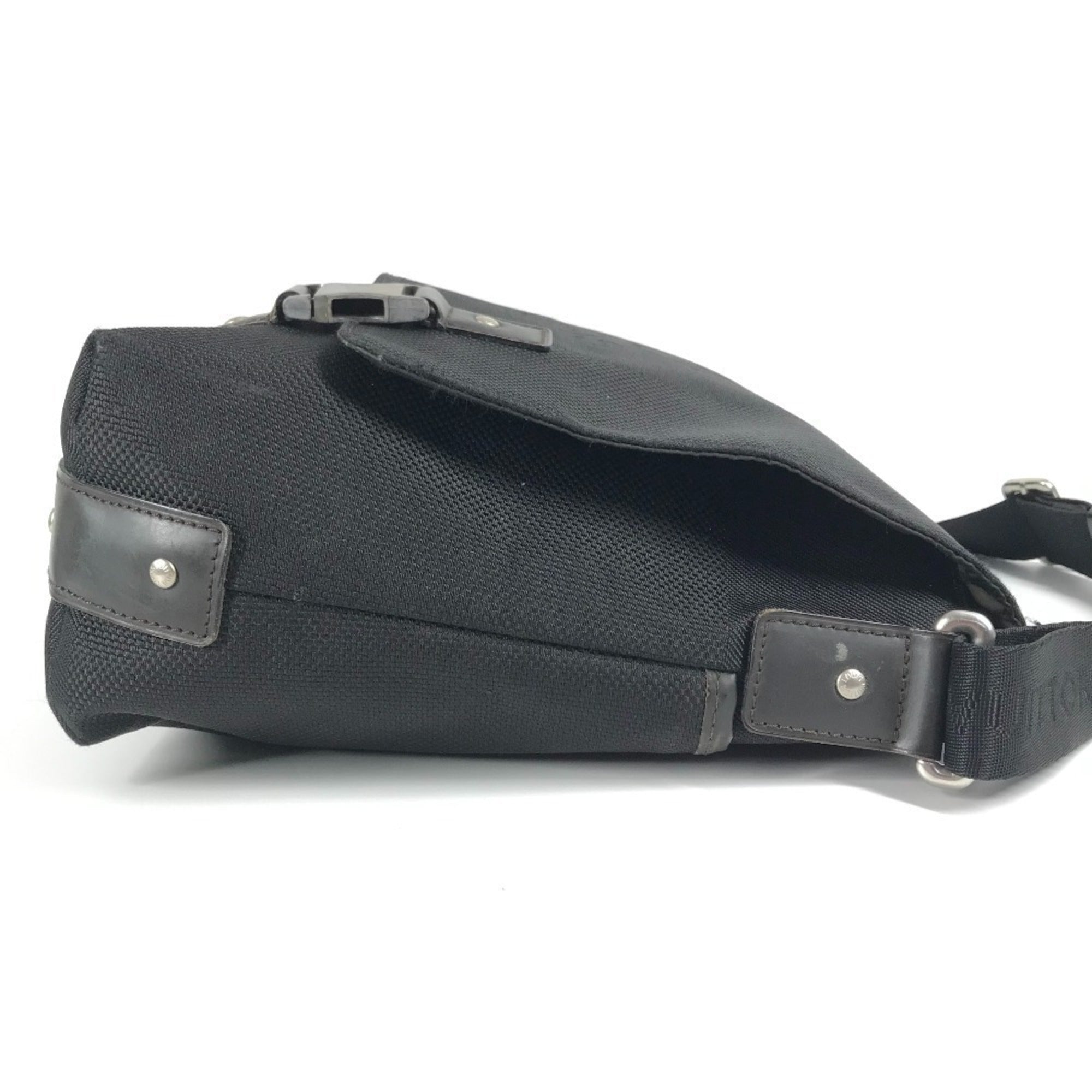 Louis Vuitton Black White Damier Geant Messenger Bag Shoulder Bag