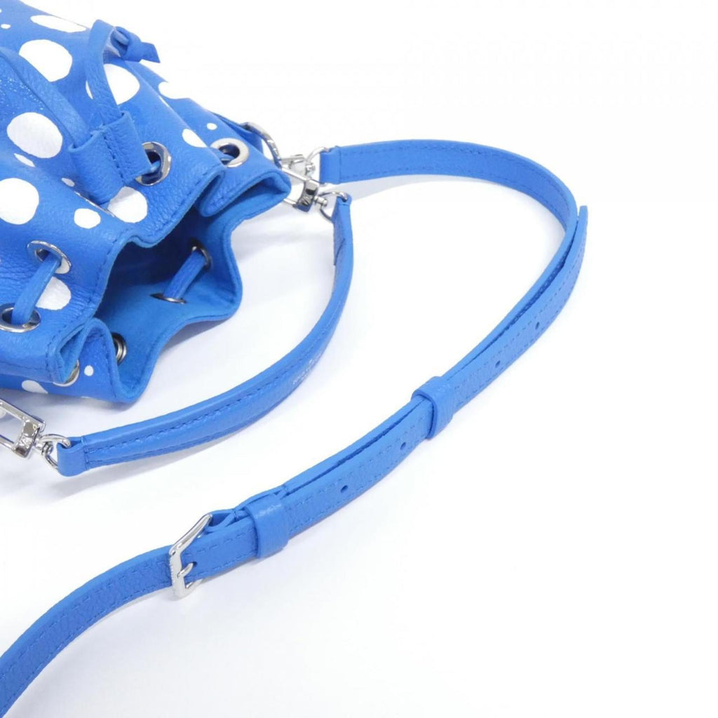 Louis Vuitton Blanc Blue Leather Shoulder Bag