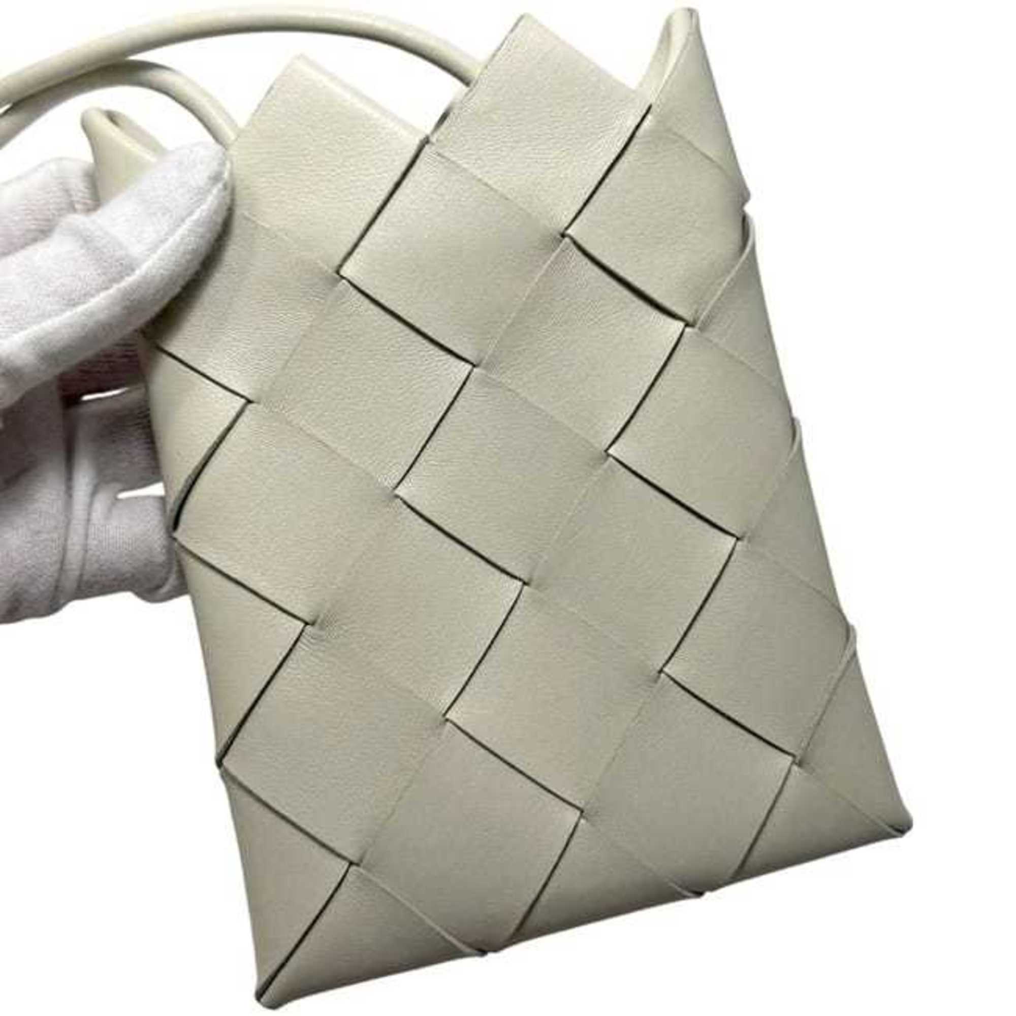 Bottega Veneta Intrecciato White Leather Pochette Shoulder Bag