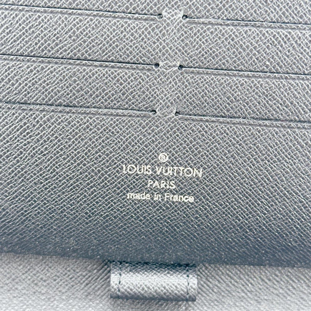 Louis Vuitton Noir Epi Leather Long Wallet