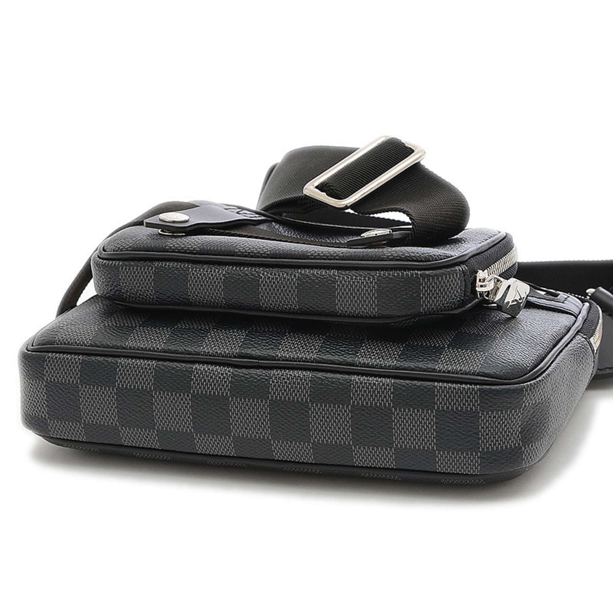 Louis Vuitton Damier Graphite Scott Messenger Shoulder Bag Men's N50018