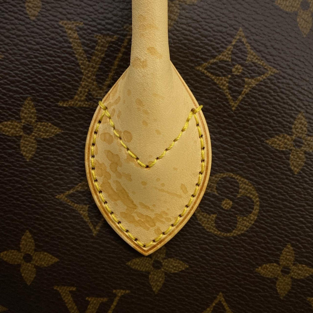 Louis Vuitton Marron Coated Canvas Handbag