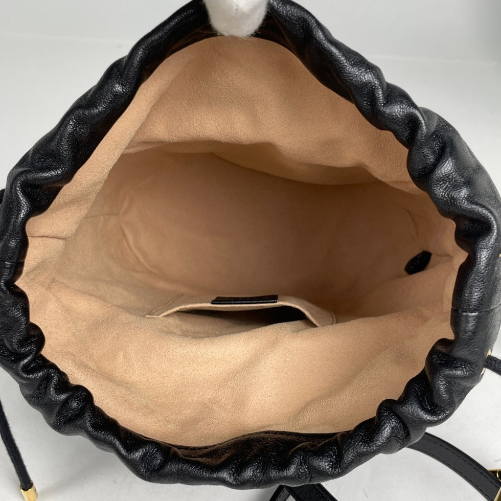 Gucci Black Leather Shoulder Bag (Pre-Owned)