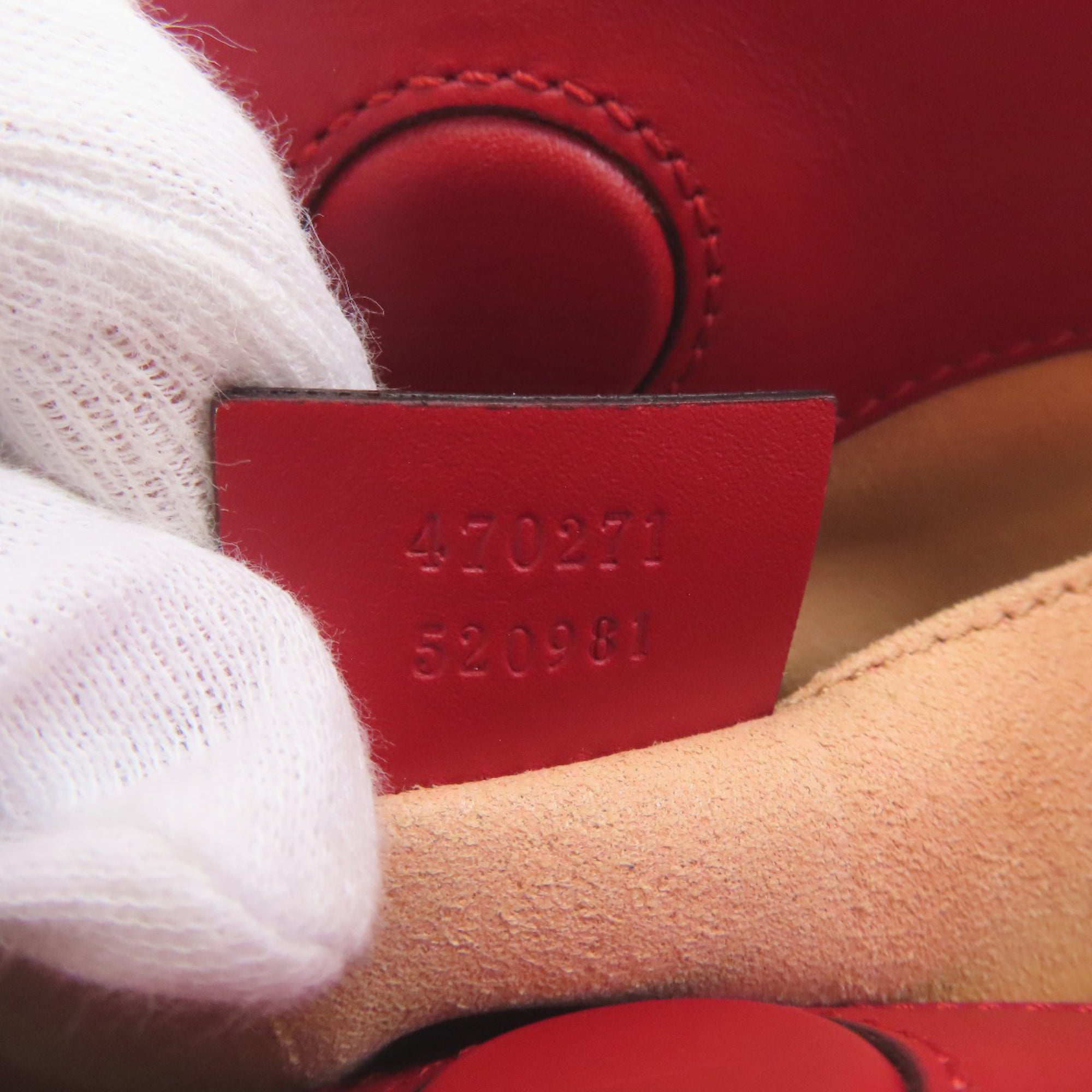 Gucci Red Color Leather Handbag (Pre-Owned)