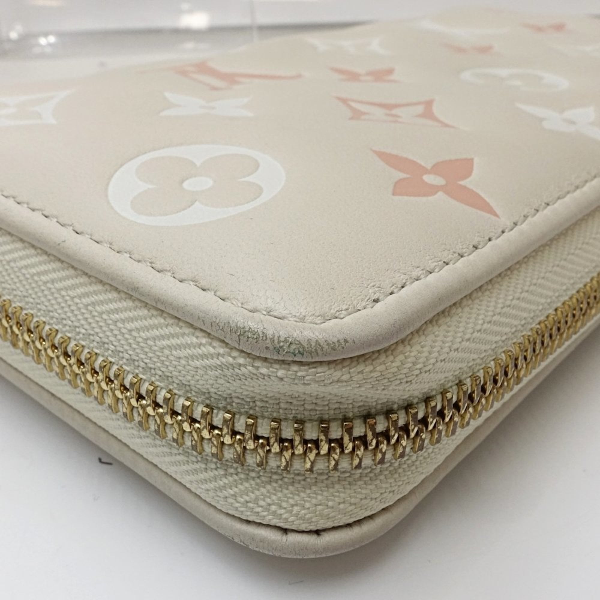 Louis Vuitton Cream Leather Long Wallet