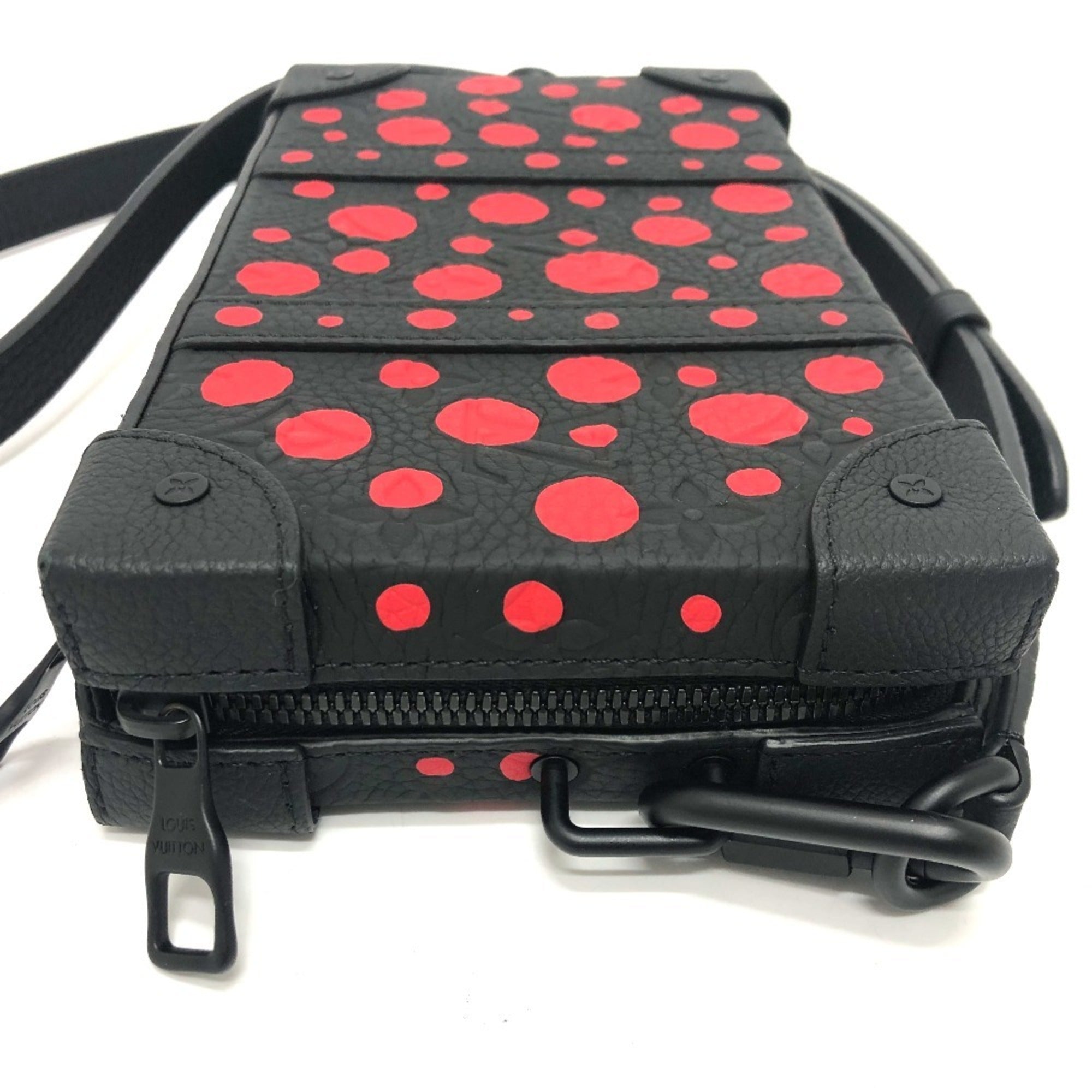 Louis Vuitton Black Leather Shoulder Bag