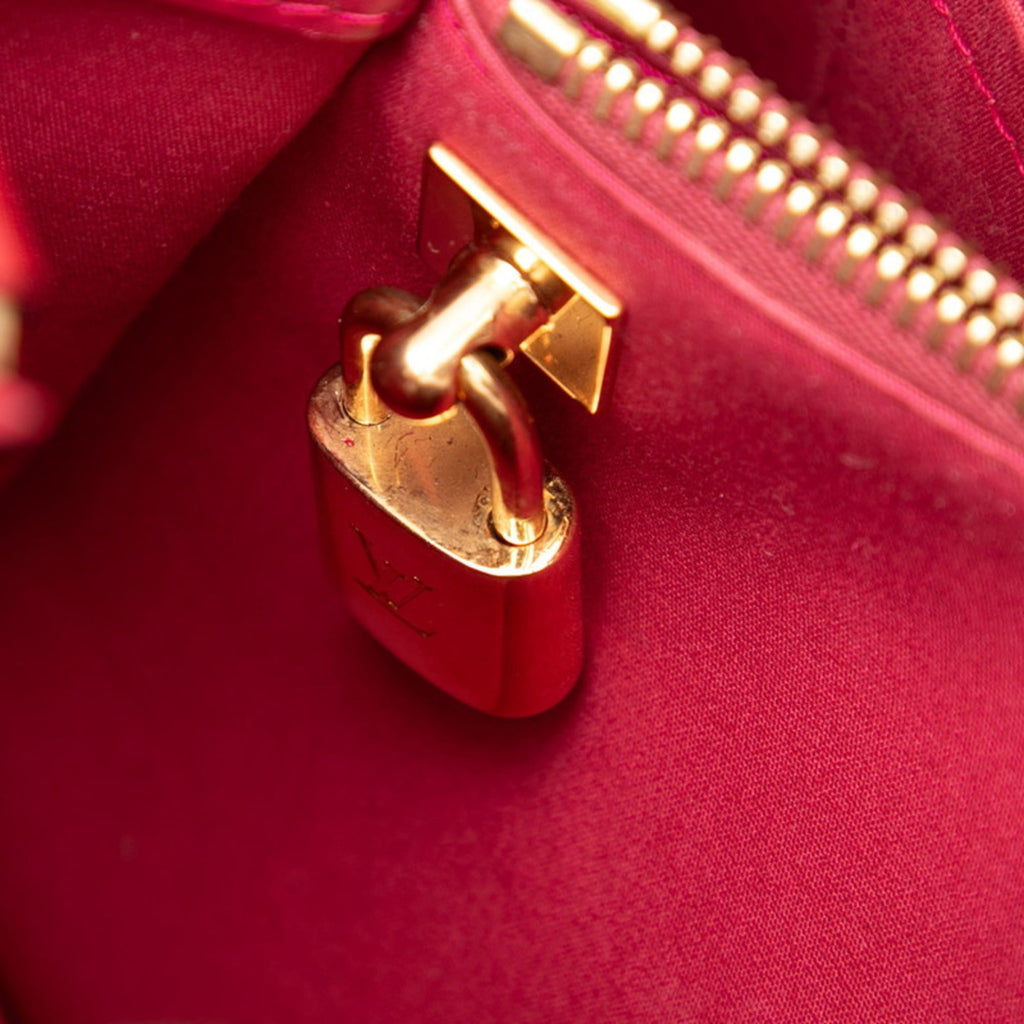 Louis Vuitton Indian Rose Monogram Red Color Patent Leather Monogram Vernis Handbag Shoulder Bag