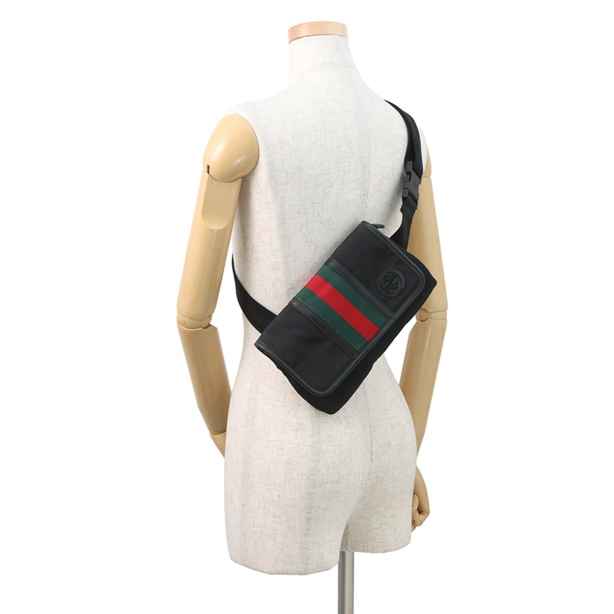 Gucci Black Canvas Pouch Sling Bag (Pre-Owned)
